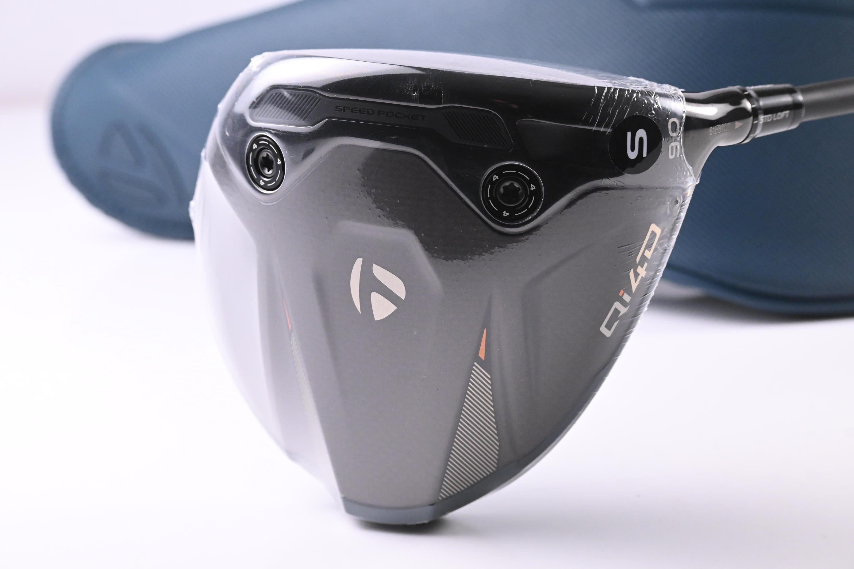 Taylormade Qi4D Driver / 9 Degree / Stiff Flex REAX Blue 50 Shaft