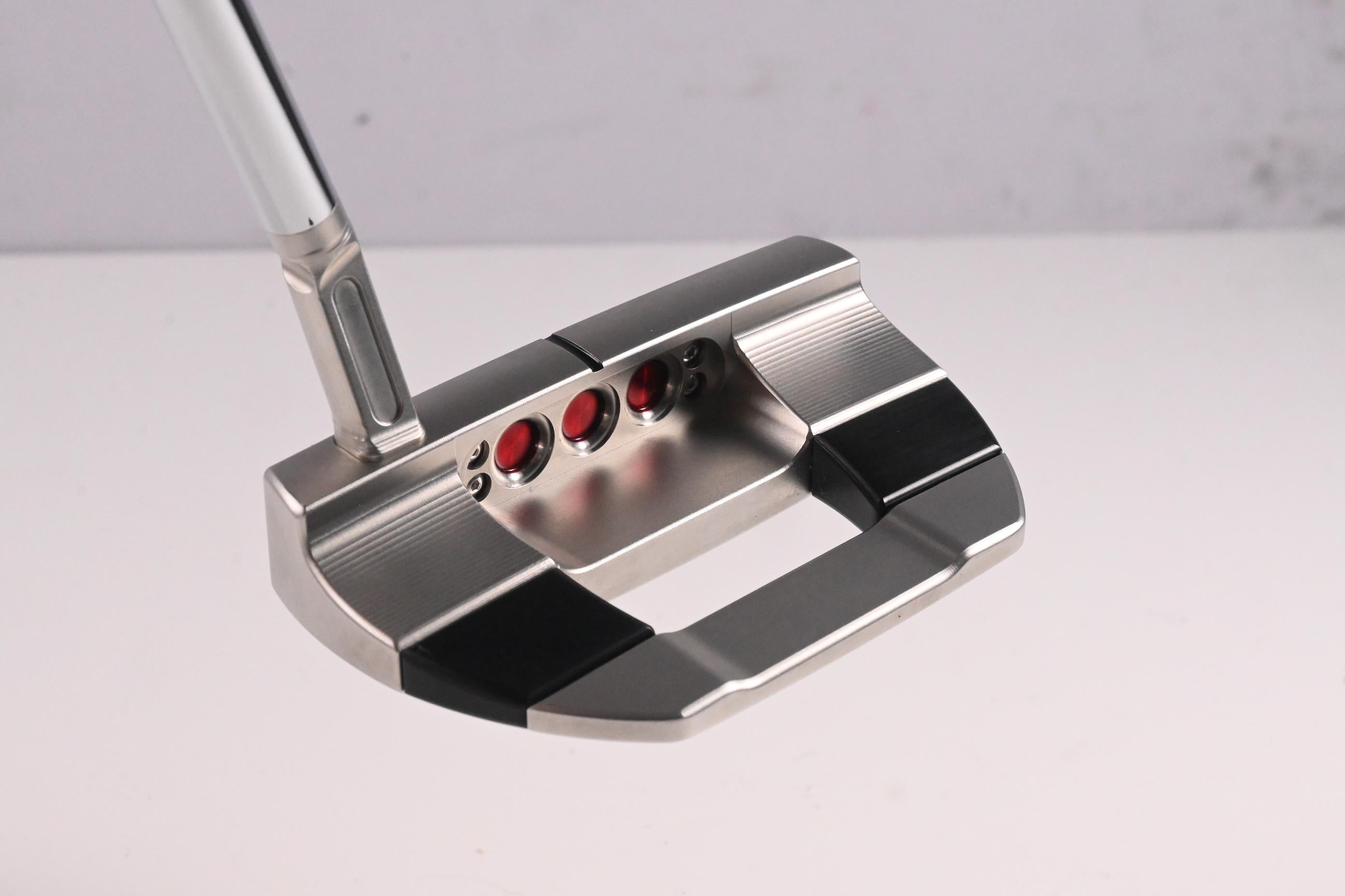 Scotty Cameron 2025 Studio Style Fastback 1.5 Putter / 34 Inch