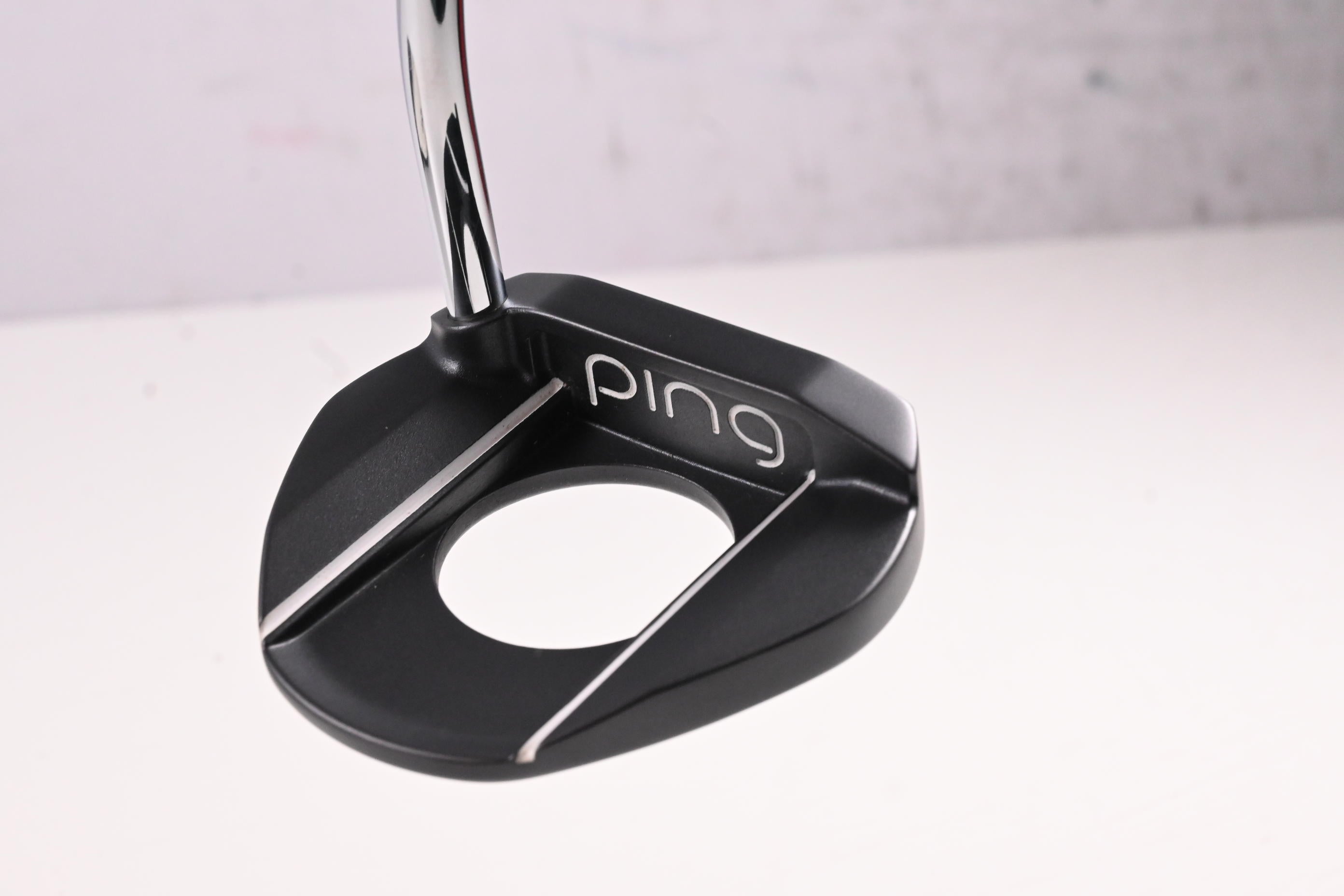 Ladies Ping G Le3 Fetch Putter / Black Dot / 33 Inch