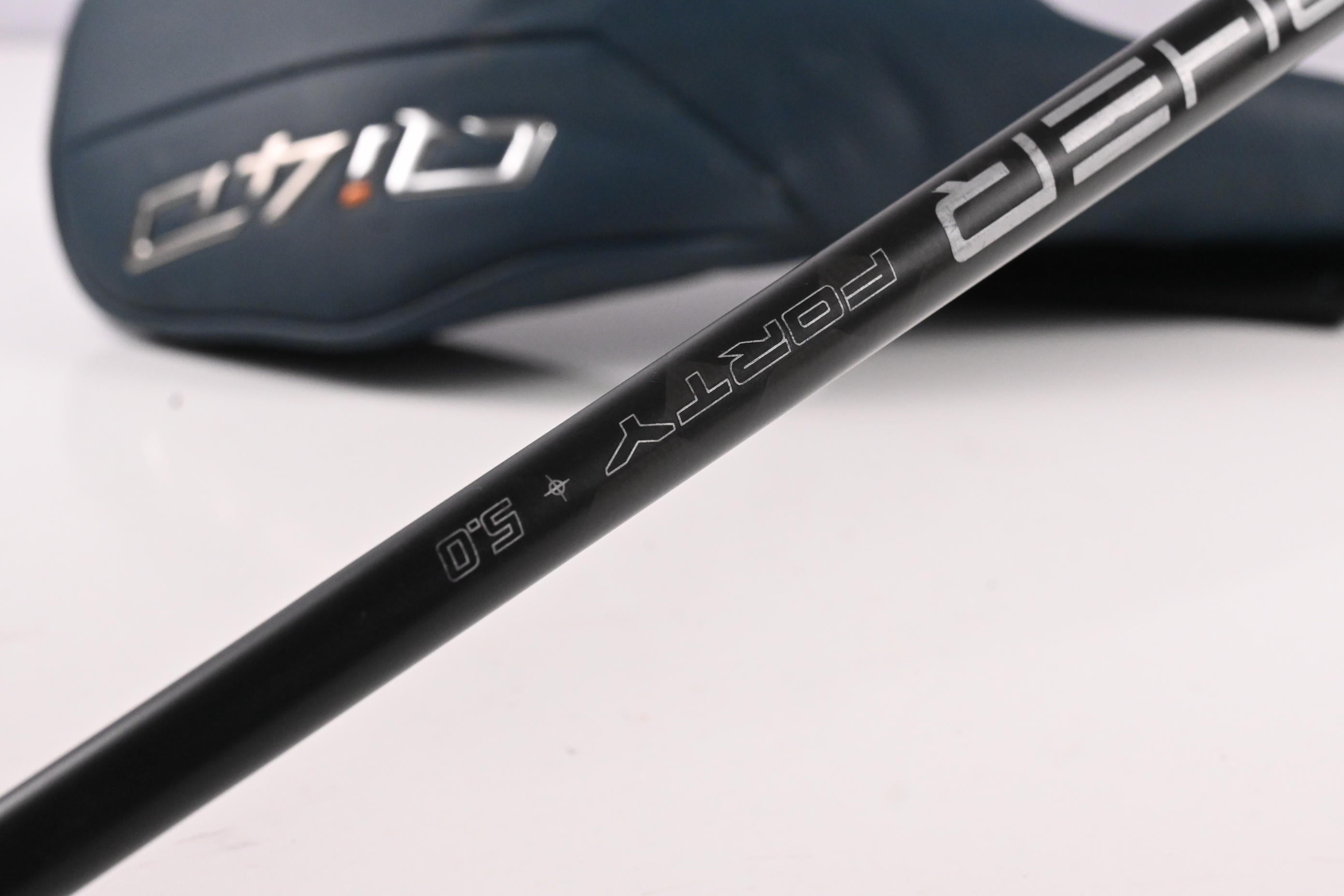 Taylormade Qi4D Max Driver / 10.5 Degree / Senior Flex Project X Cypher 2.0 40