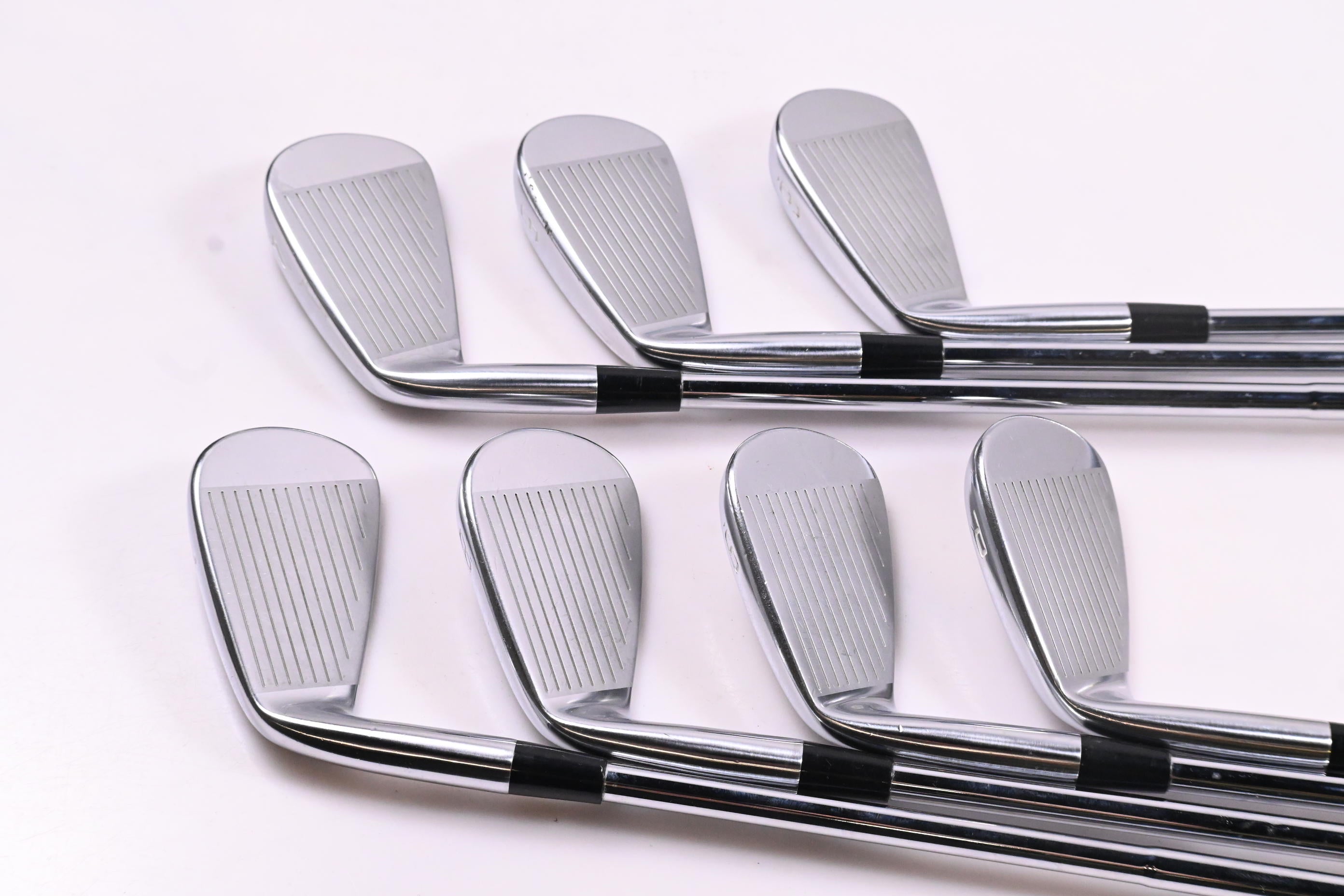 Mizuno Pro 243 Irons / 4-PW / Stiff Flex Dynamic Gold MID 115 S300 Shafts