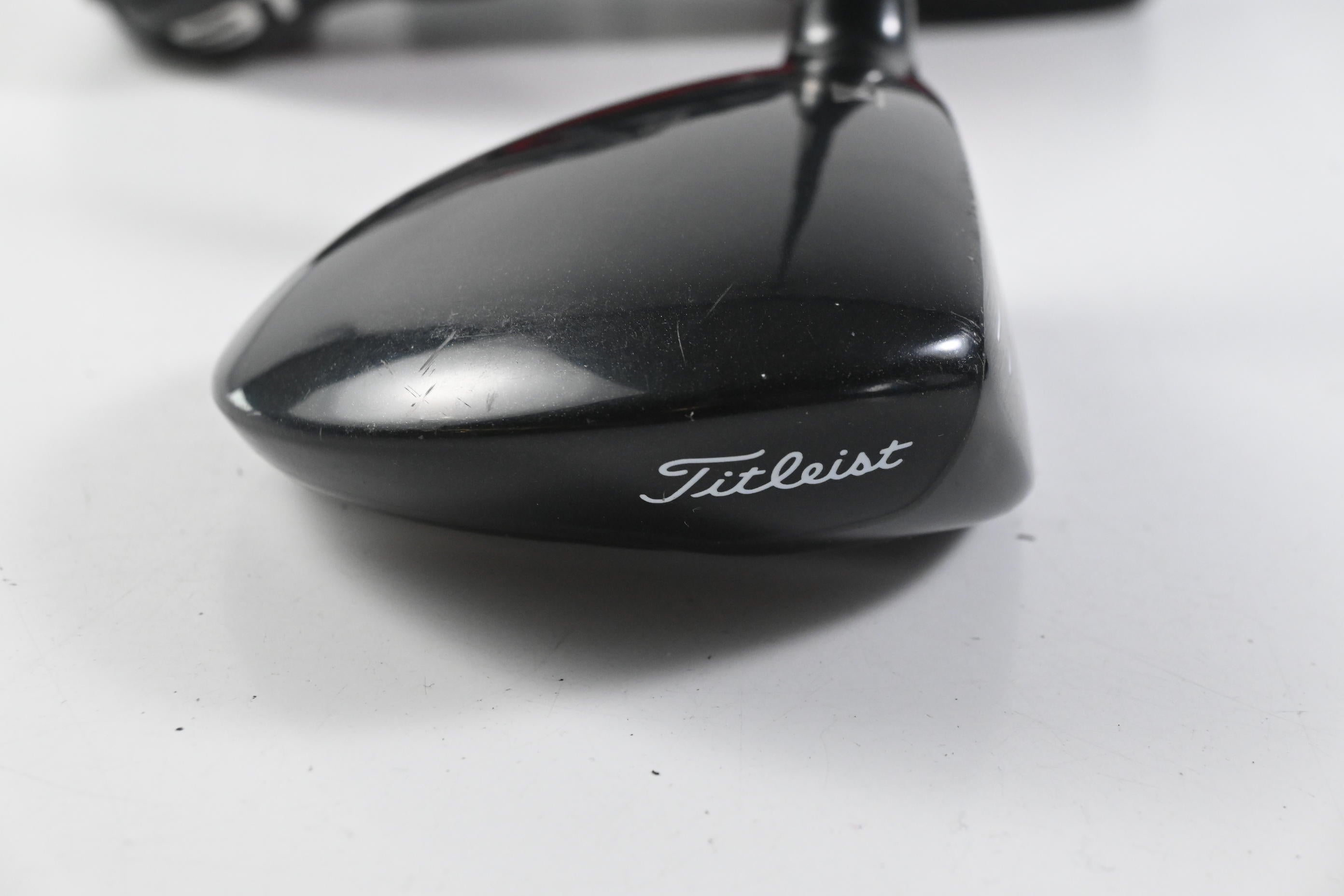 Titleist 913 F #3 Wood / 15 Degree / Regular Flex Aldila Phenom 80 Shaft
