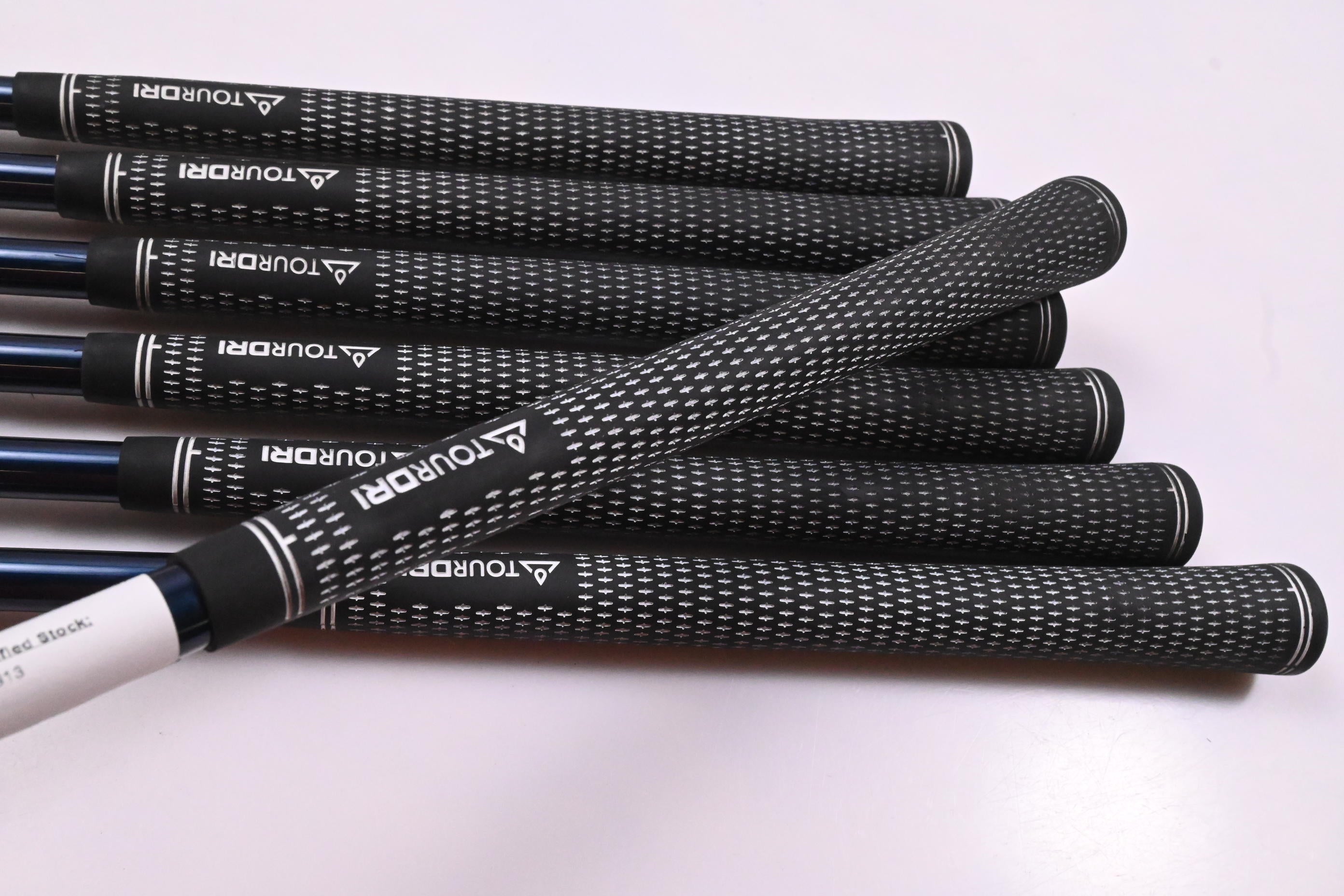 Taylormade SIM2 Max Irons / 5-PW+SW / Regular Flex Fujikura Ventus Blue 6 Shafts