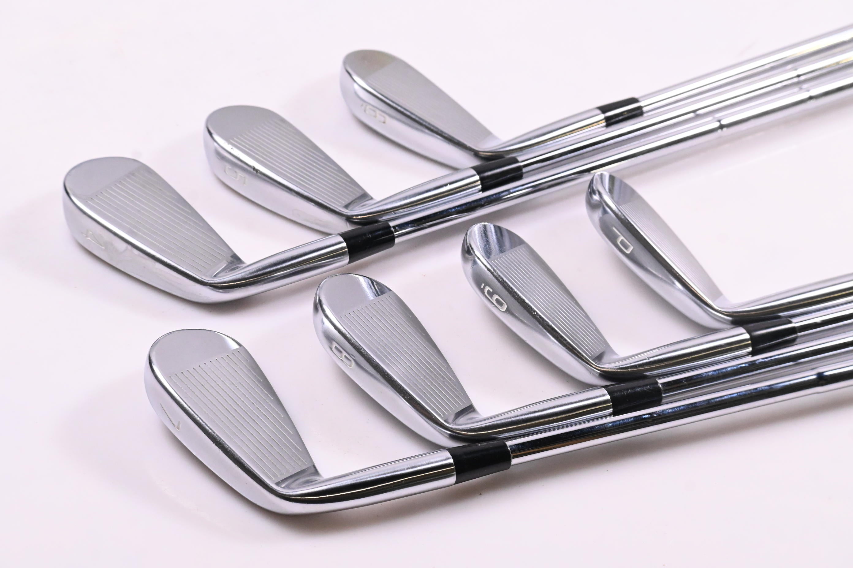 Mizuno Pro 243 Irons / 4-PW / Stiff Flex Dynamic Gold MID 115 S300 Shafts