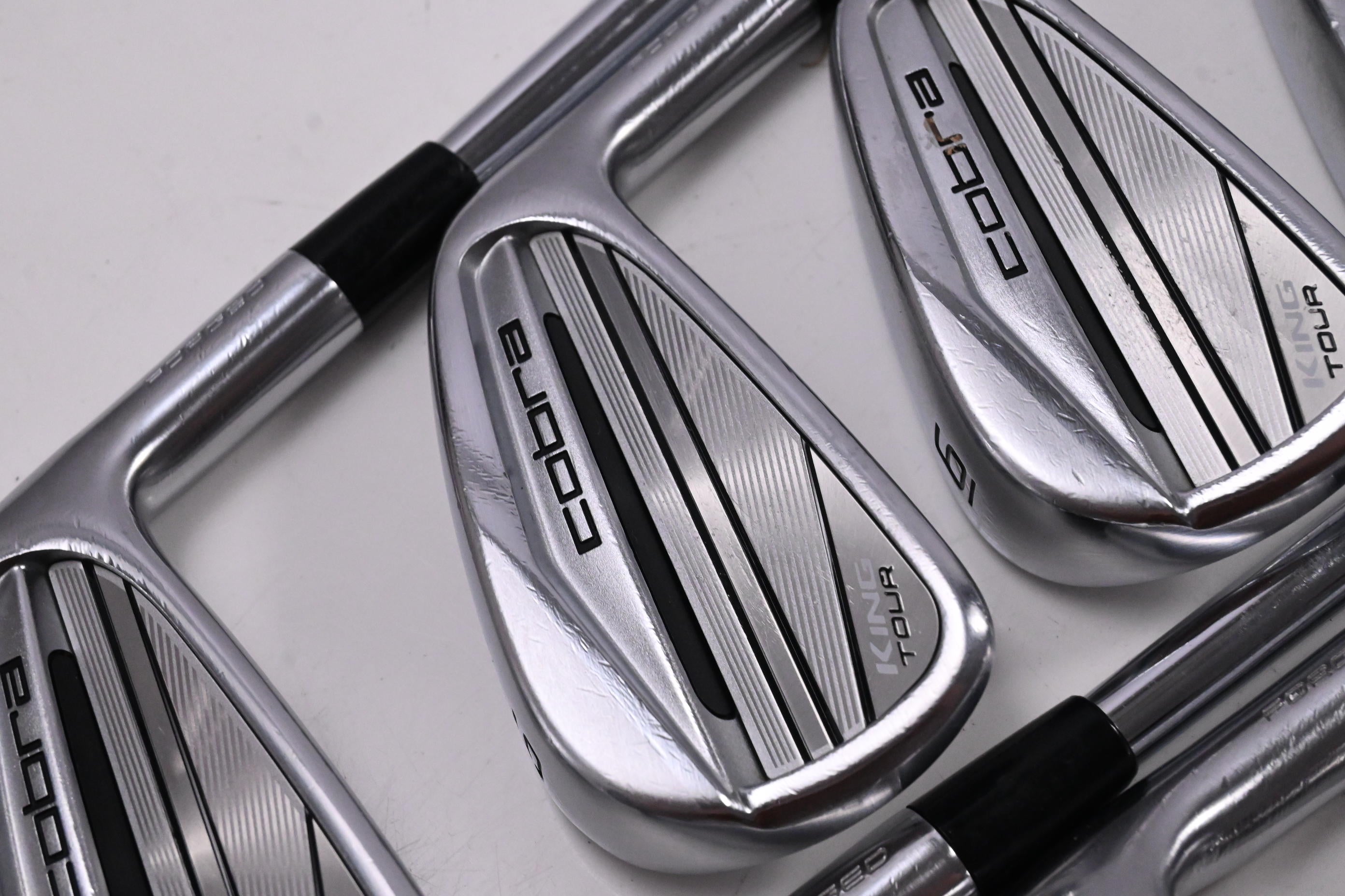 Cobra King Tour 2023 Irons / 4-PW+GW / Stiff Flex KBS $-Taper 120 Shafts