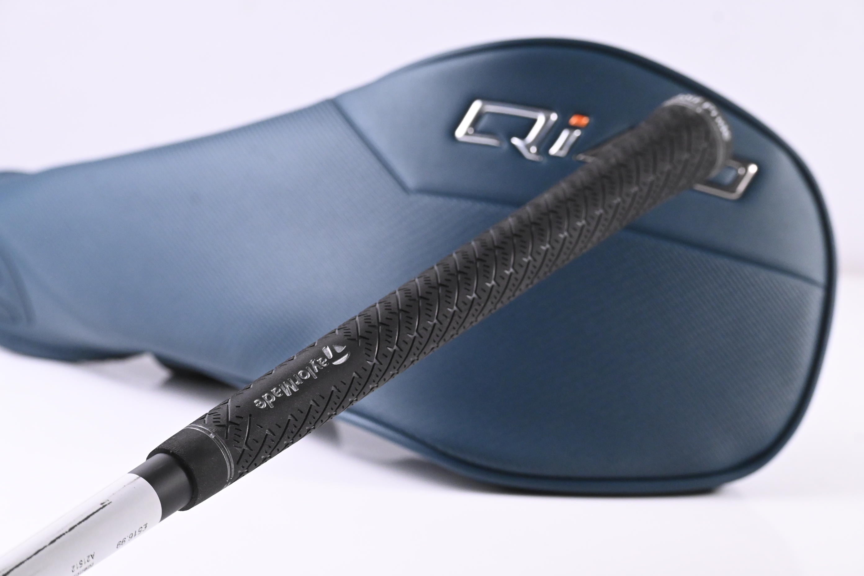 Taylormade Qi4D Driver / 9 Degree / Stiff Flex REAX Blue 50 Shaft