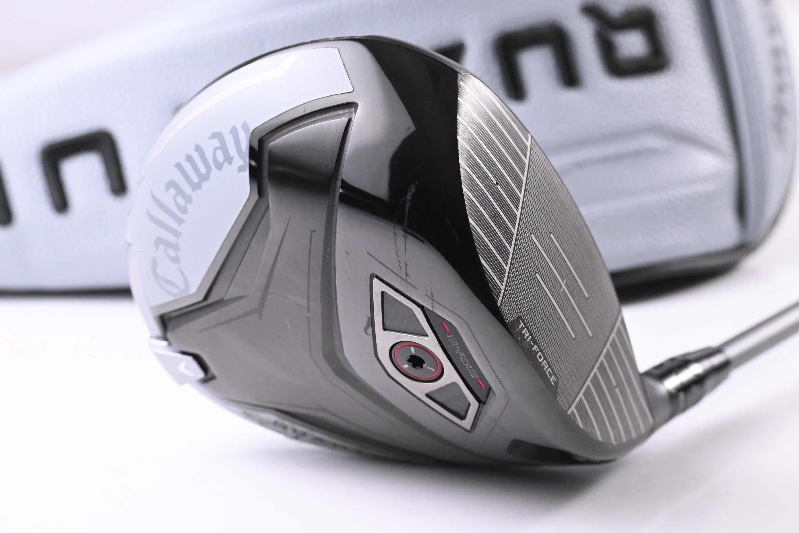 Callaway Quantum Max Driver / 9 Degree / Stiff Flex Denali Frost Silver 60 Shaft