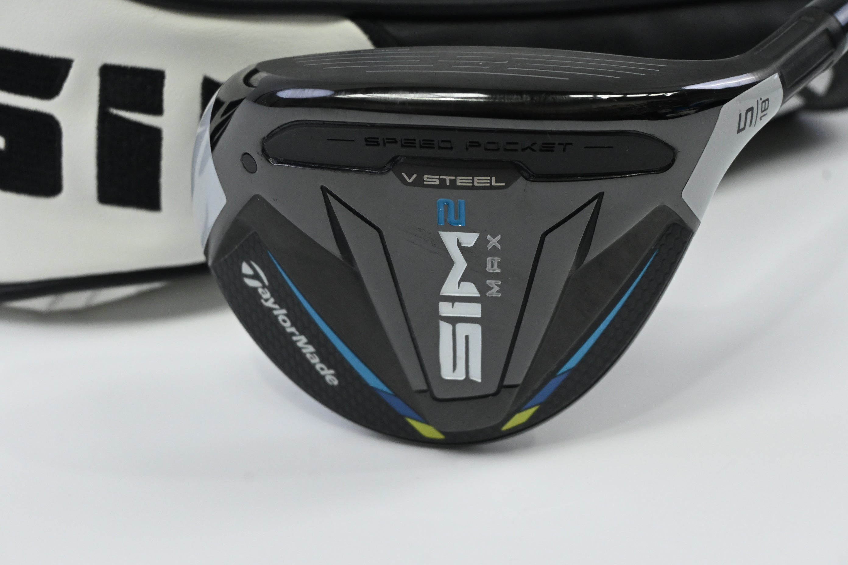 Taylormade SIM2 Max #5 Wood / 18 Degree / Stuff Flex Fujikura Ventus Blue 6