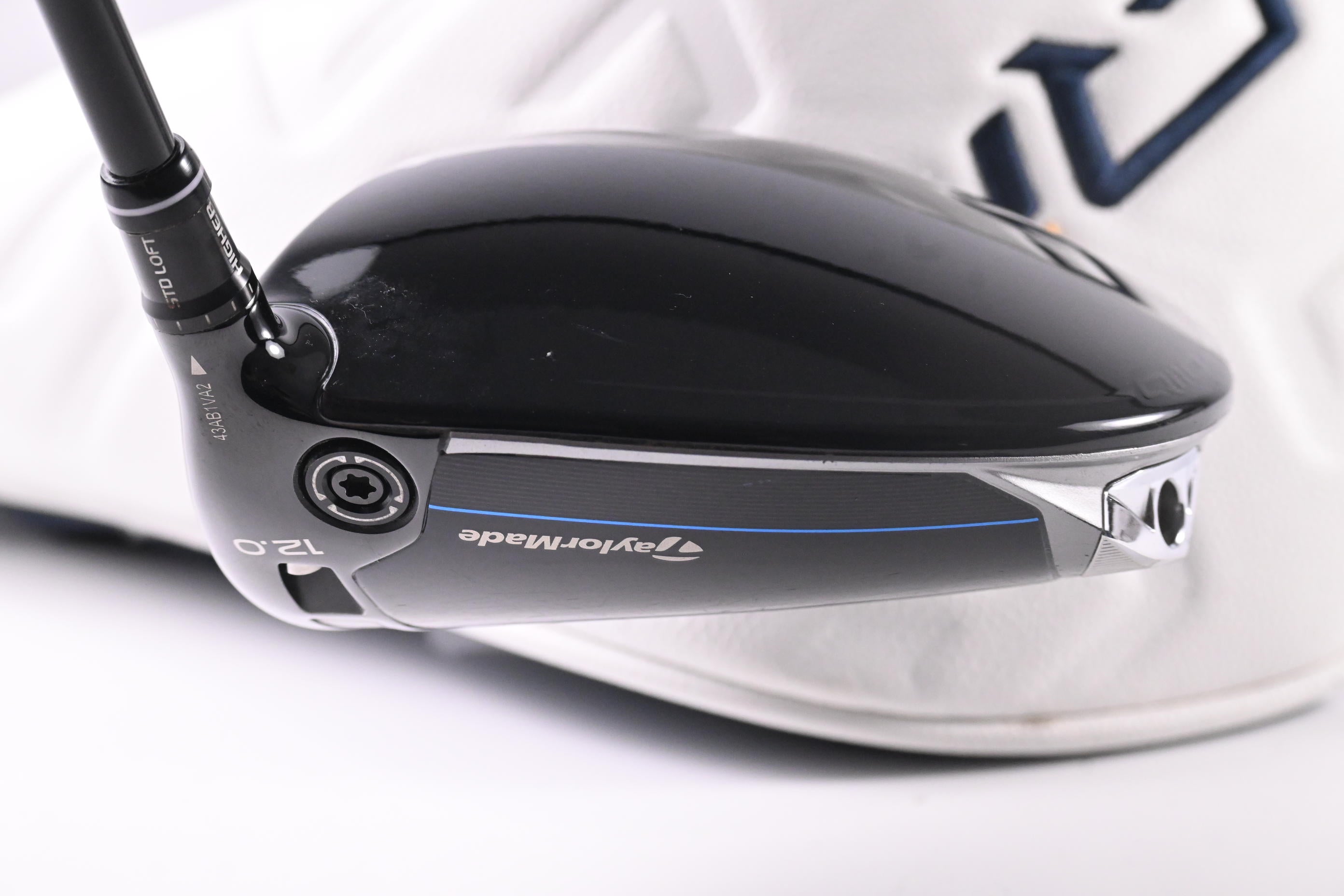 Taylormade Qi10 Max Driver / 12 Degree / Regular Flex Kai'li Blue 60 Shaft