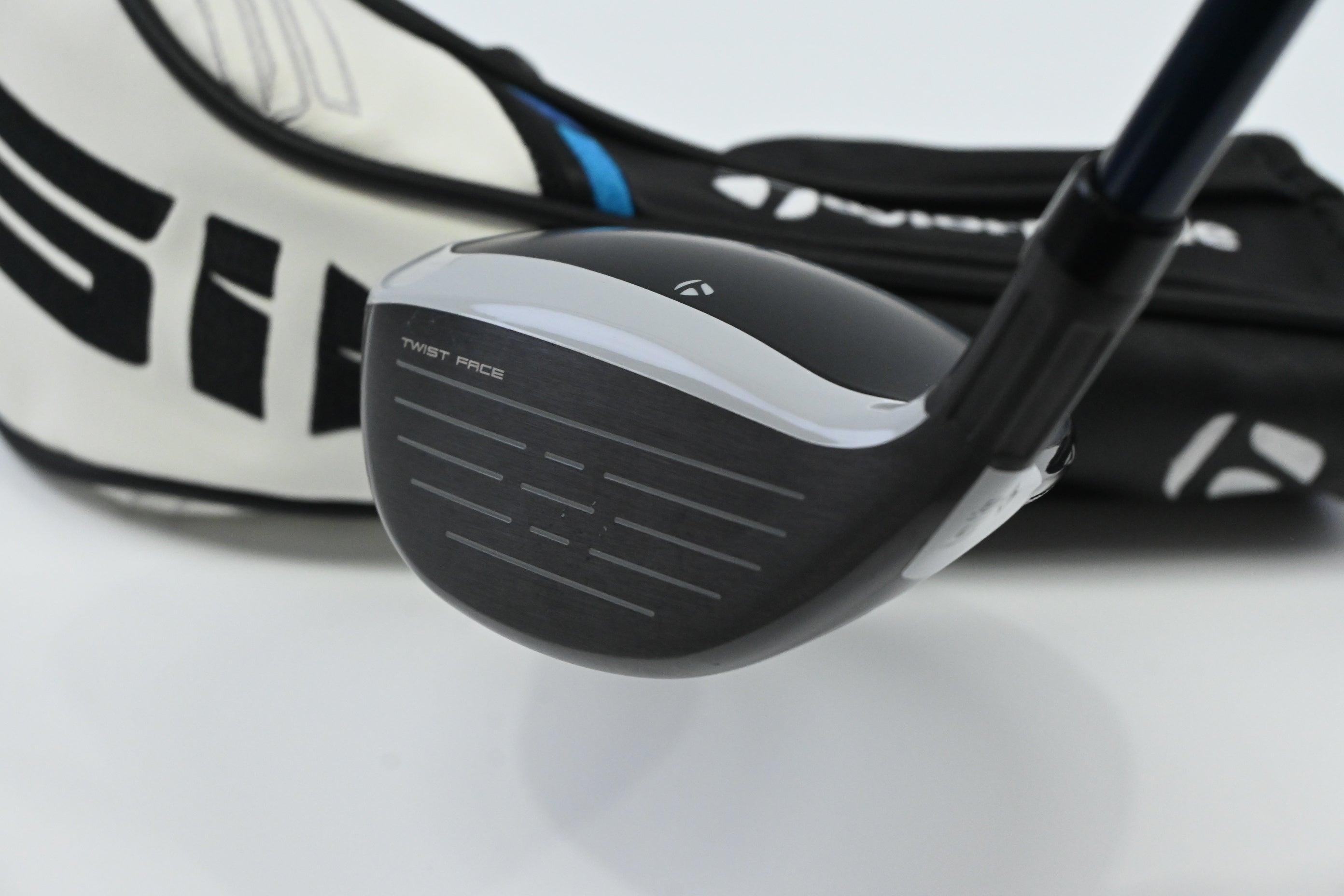 Taylormade SIM2 Max #5 Wood / 18 Degree / Stuff Flex Fujikura Ventus Blue 6
