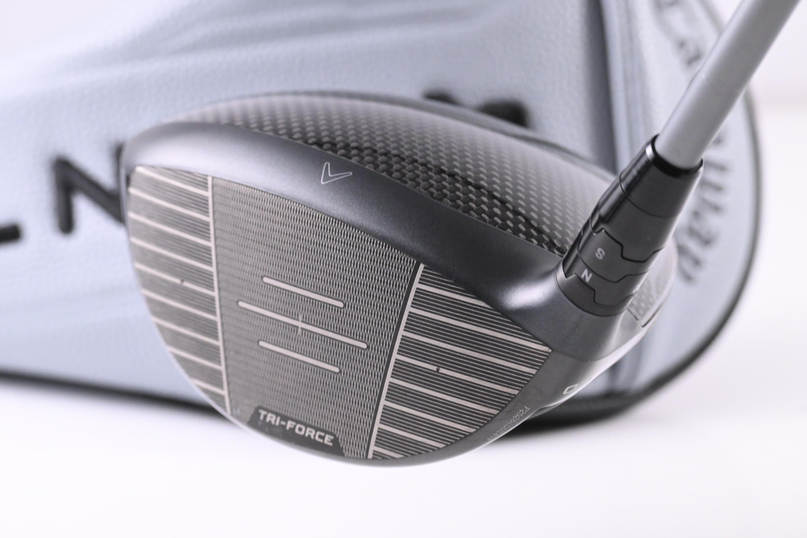 Callaway Quantum Max Driver / 9 Degree / Stiff Flex Denali Frost Silver 60 Shaft