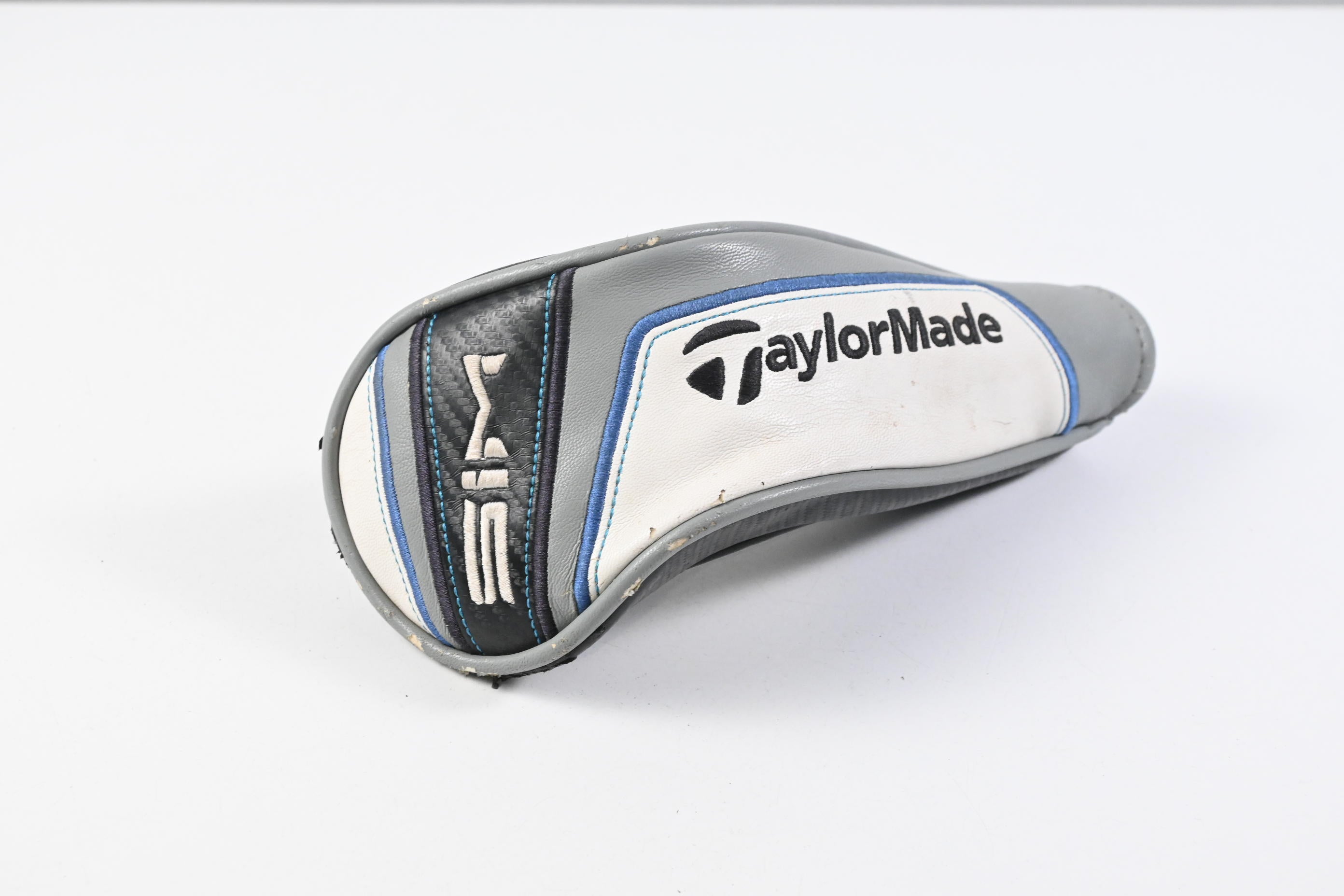 Taylormade SIM Max #3 Hybrid / 19 Degree / Stiff Flex Fujikura Ventus Blue 7 Shaft