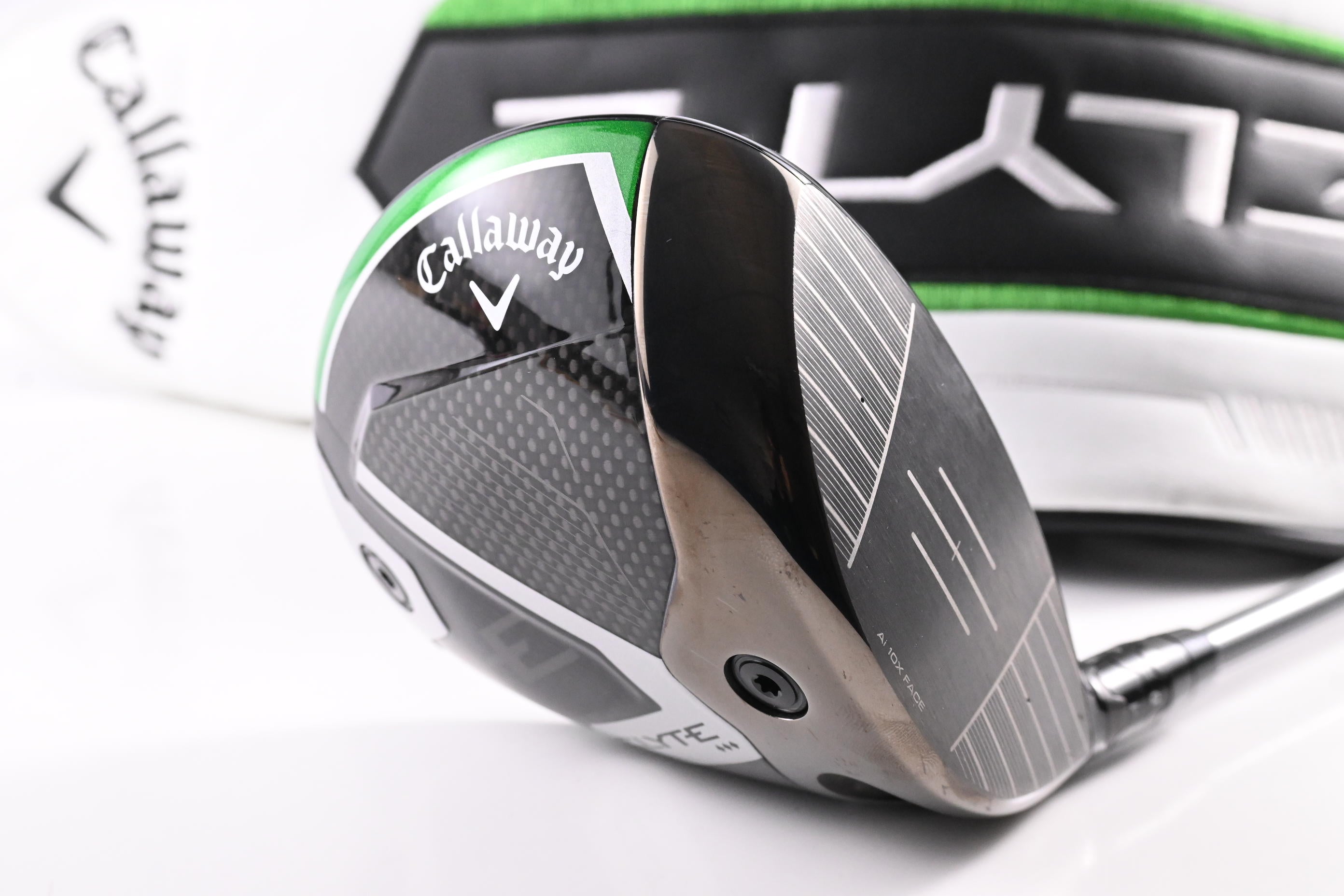 Callaway Elyte Triple Diamond Driver / 10.5 Degree / X-Flex Denali Charcoal 60