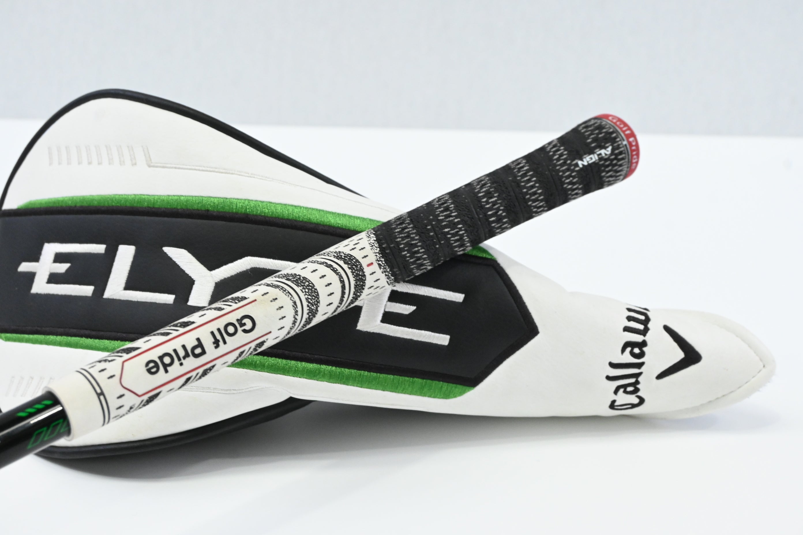 Callaway Elyte Driver / 10.5 Degree / Regular Flex Accra FX 2.0 Shaft