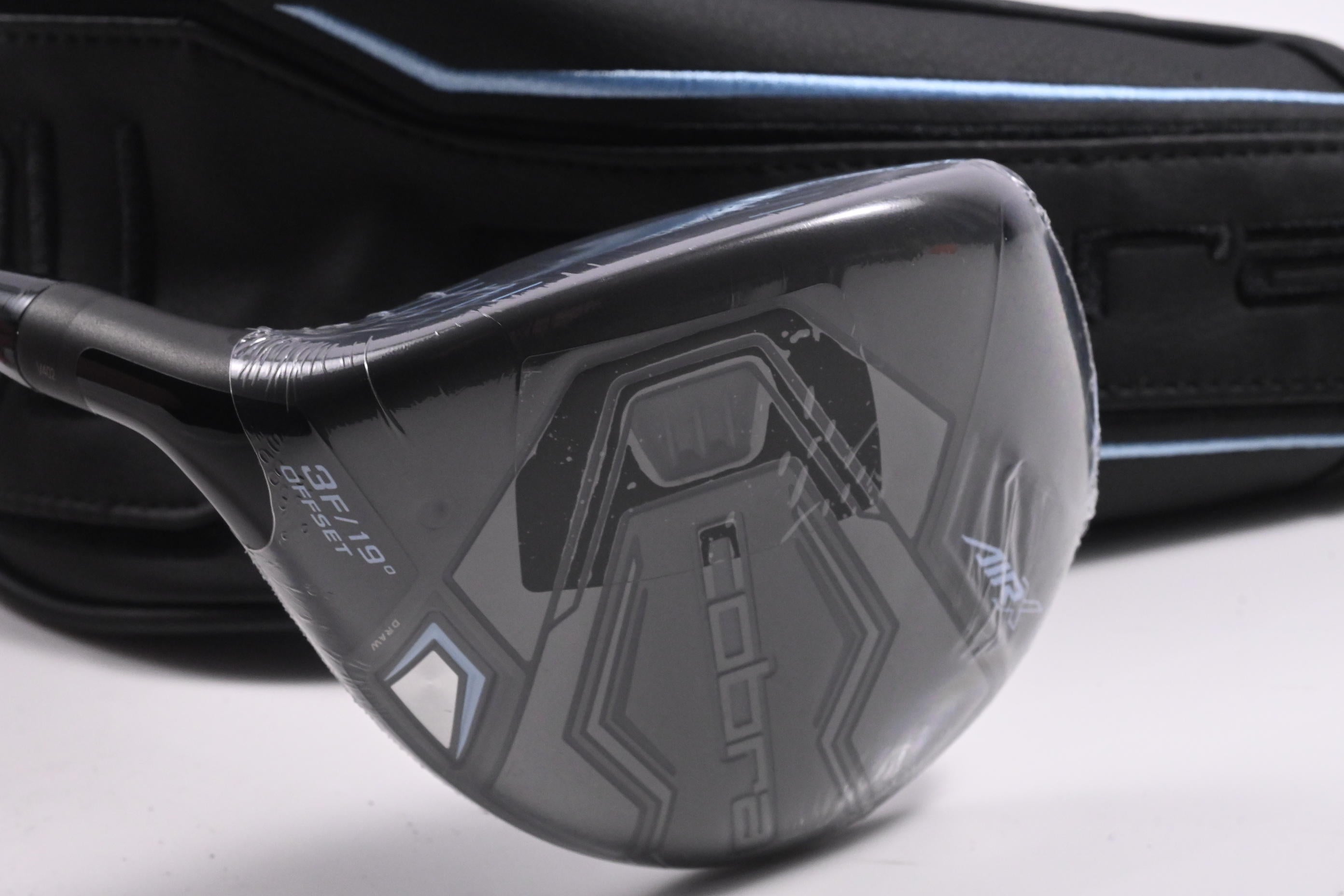 Left Hand Cobra AIR X 2.0 #3 Wood / 19 Degree / Ladies Flex Cobra Ultralite 45