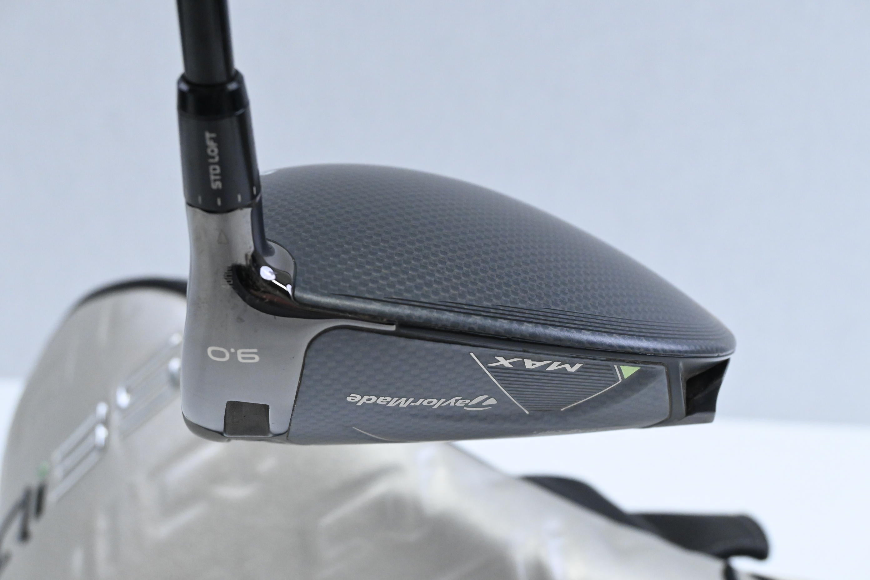 Taylormade Qi35 Max Driver / 9 Degree / X-Flex HZRDUS Smoke Green RDX 75 Shaft