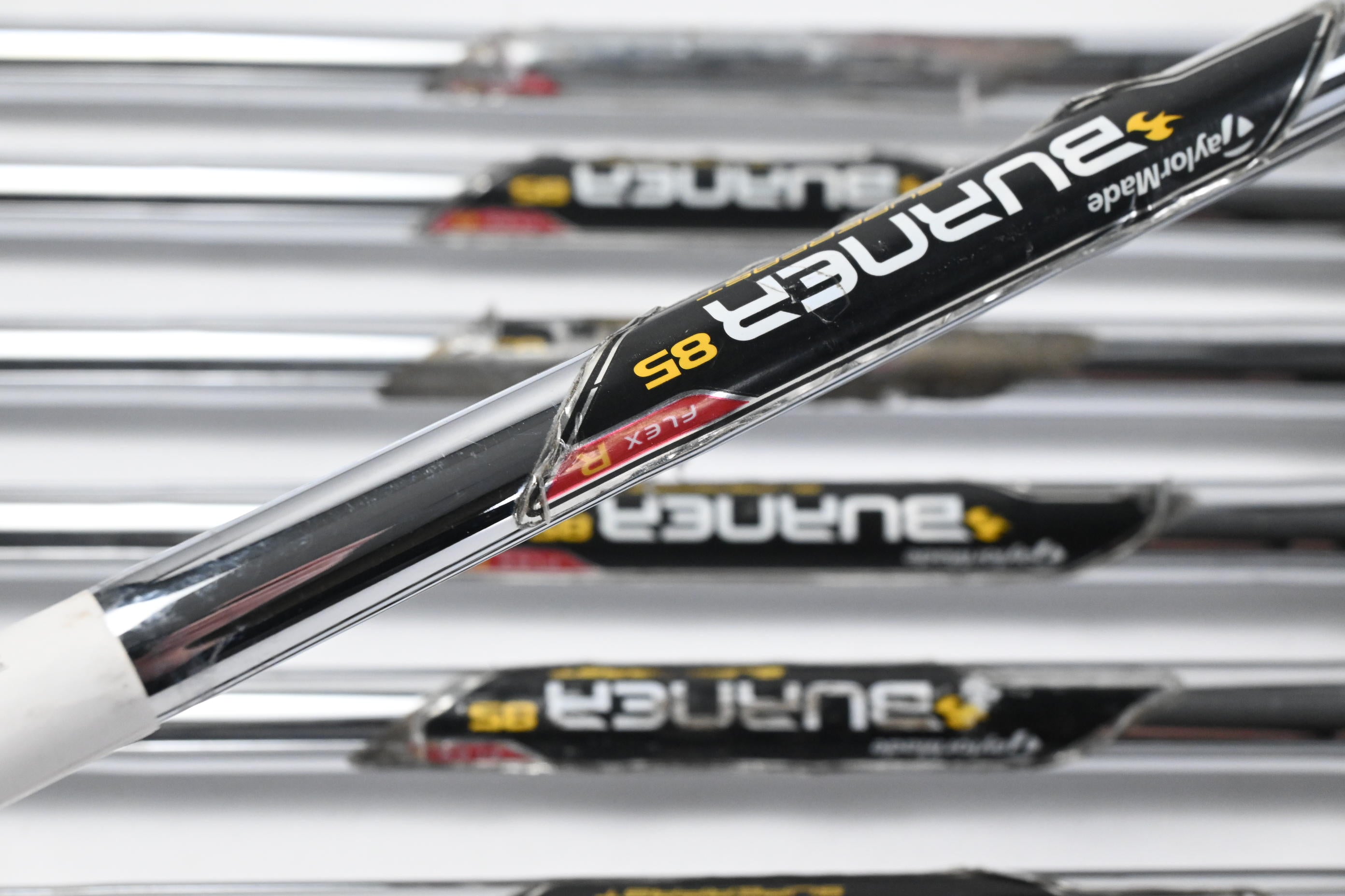 Taylormade Burner Superlaunch Irons / 4-PW+SW / Regular Flex Burner 85 Shafts