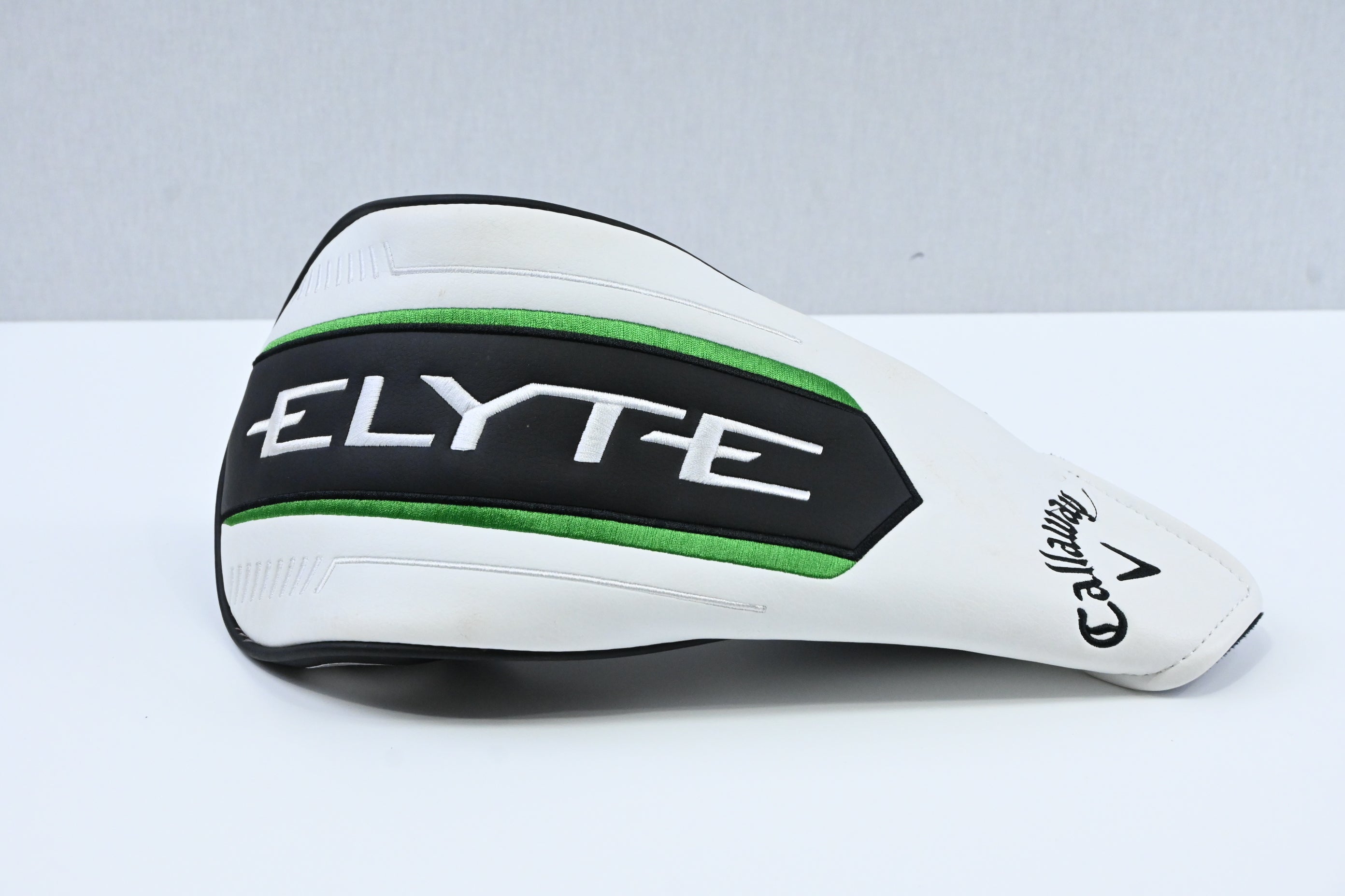 Callaway Elyte Driver / 12 Degree / Regular Flex Vanquish 4 Shaft