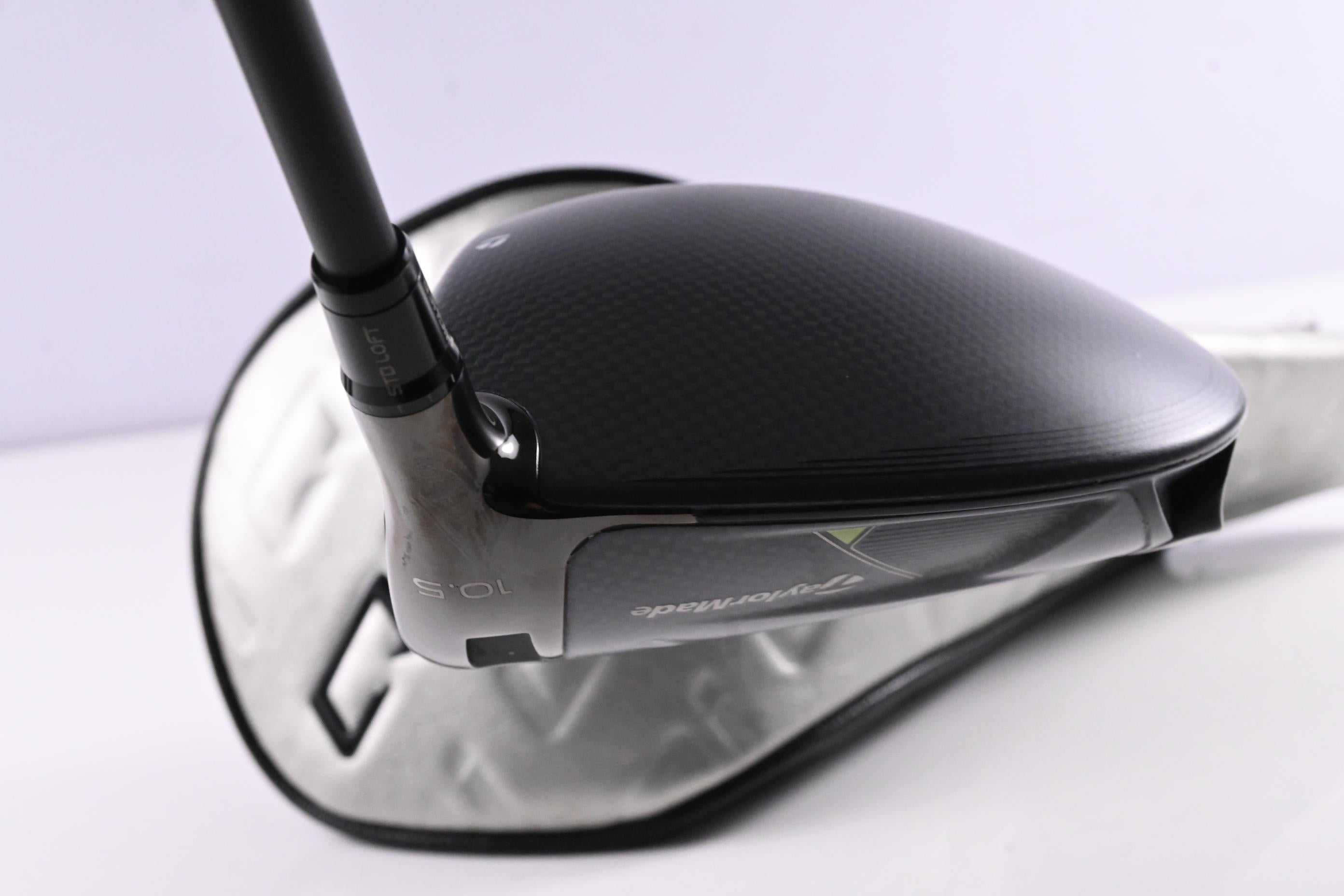 Taylormade Qi35 Driver / 10.5 Degree / Regular Flex Fujikura Ventus Blue '25 5