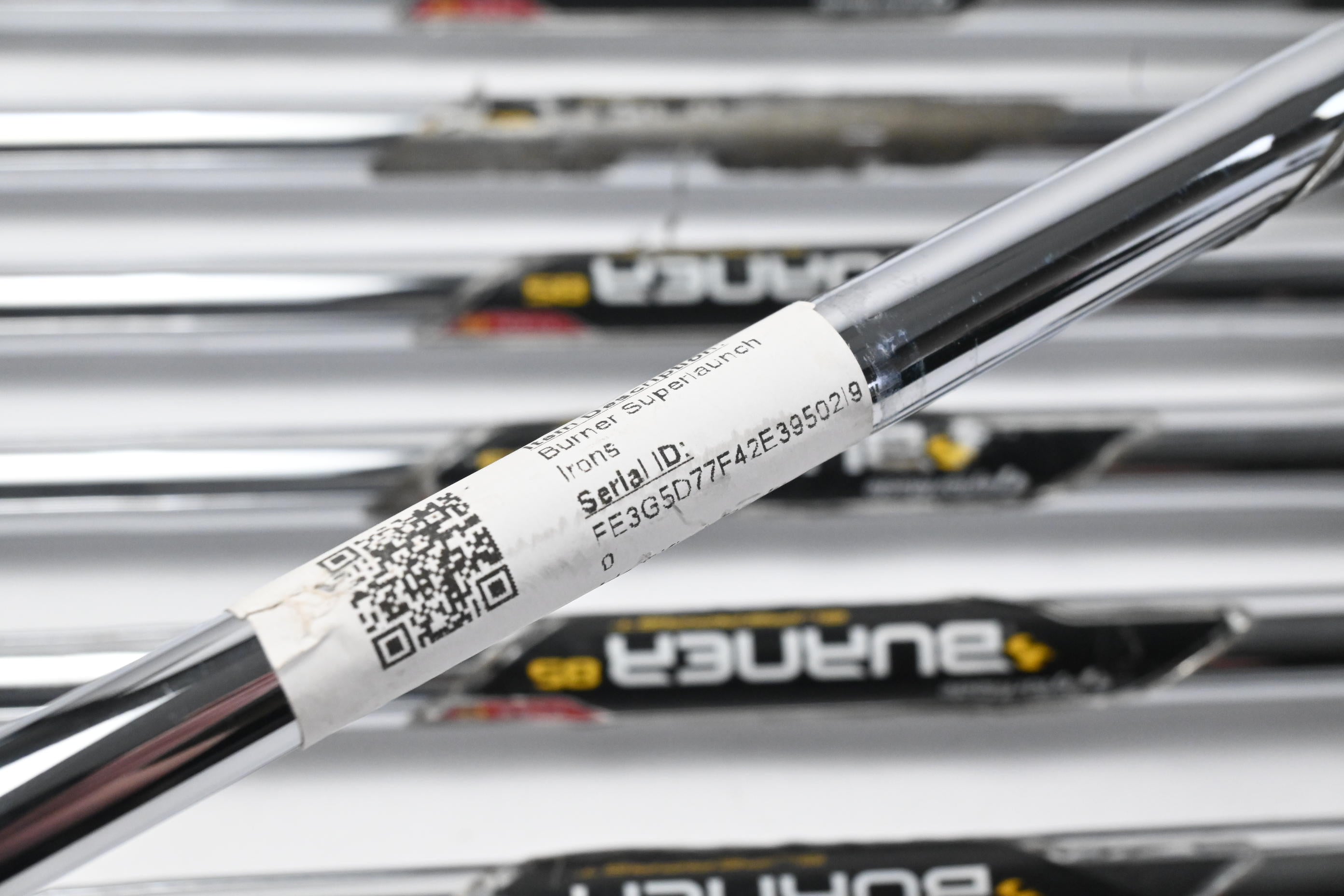 Taylormade Burner Superlaunch Irons / 4-PW+SW / Regular Flex Burner 85 Shafts