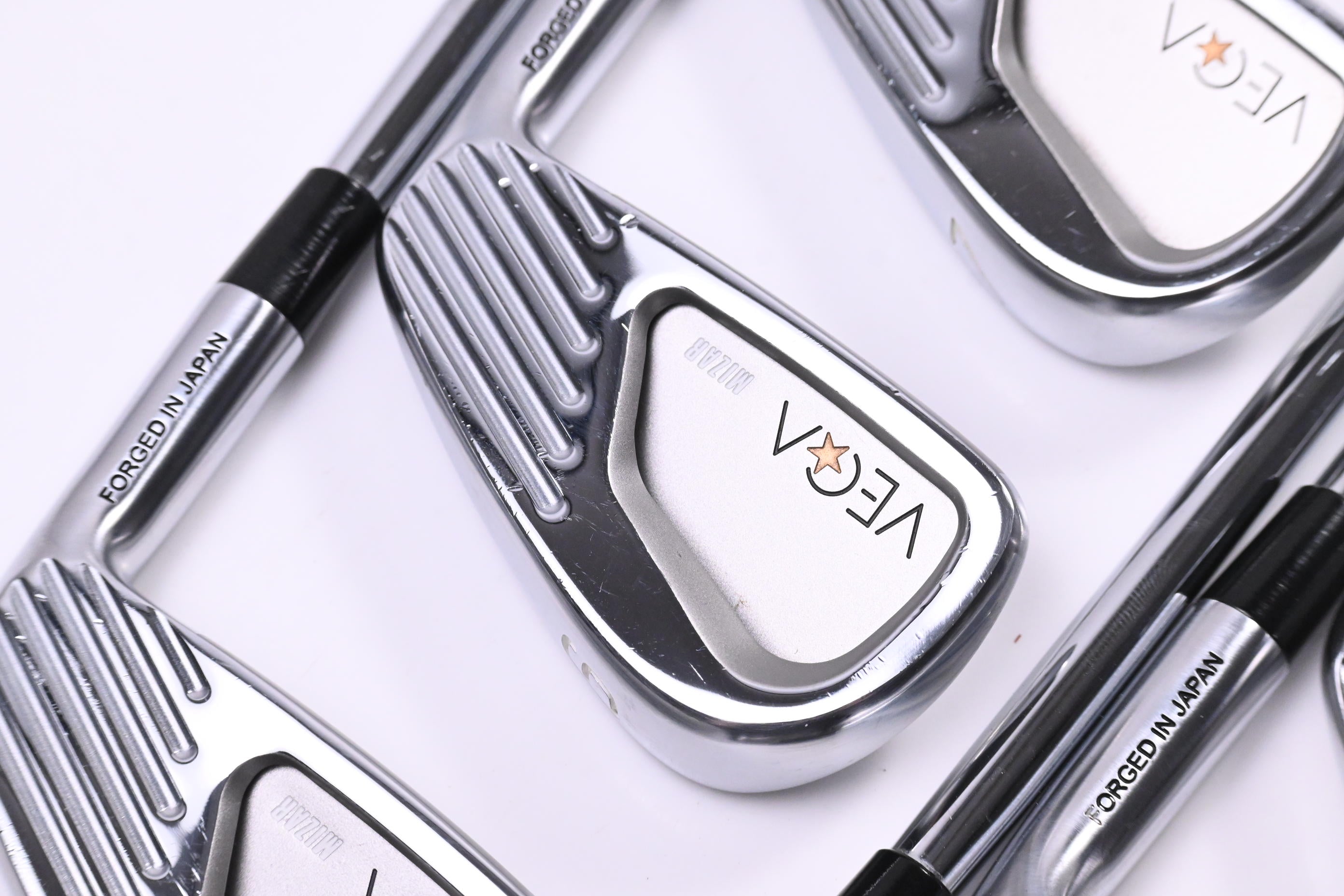 Vega Mizar Irons / 5-PW+GW / Stiff Flex Shimada Tour Lite Steel Shafts