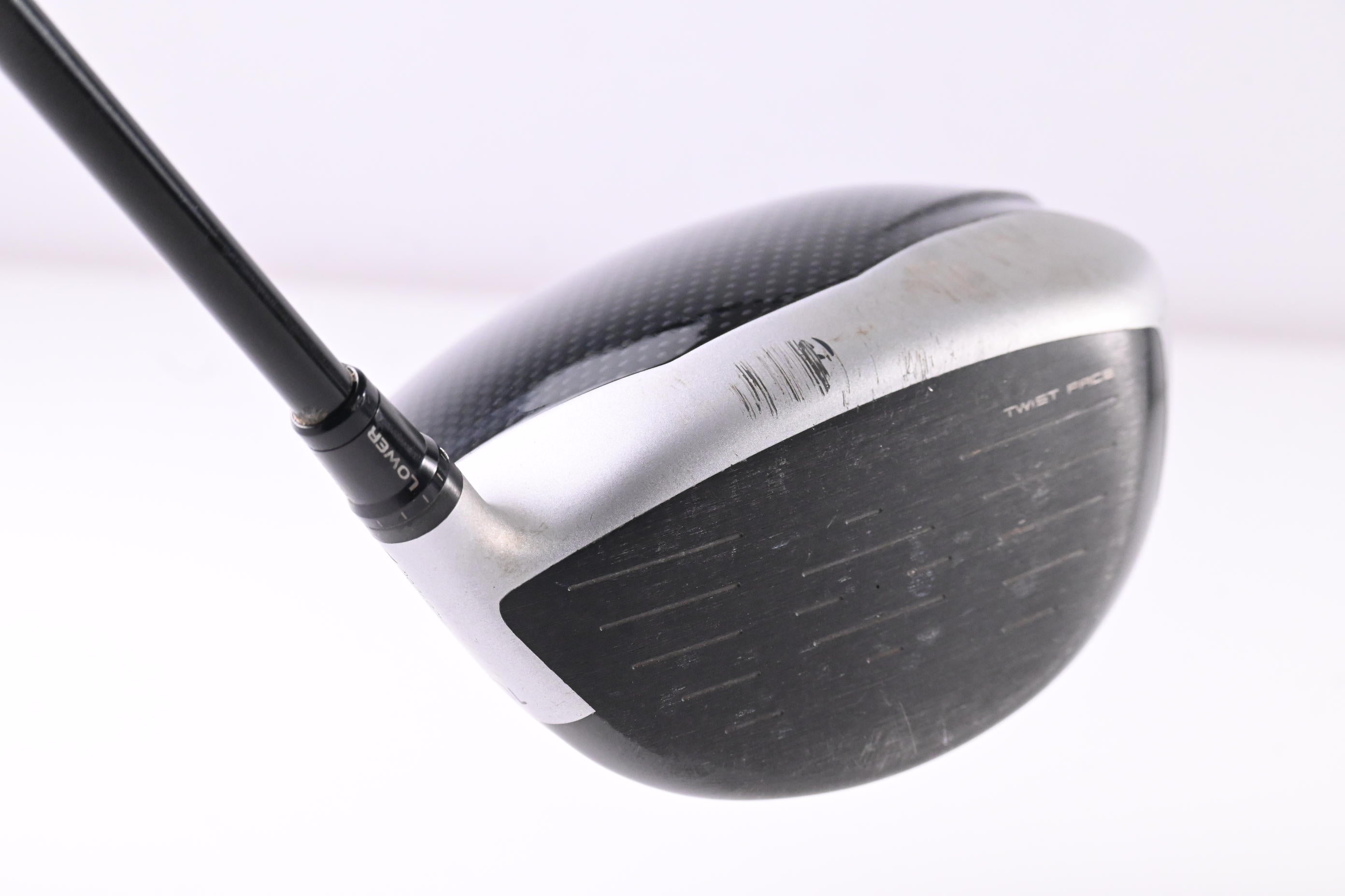 Left Hand Taylormade M4 Driver / 10.5 Degree / Regular Flex Atmos Red 5 Shaft