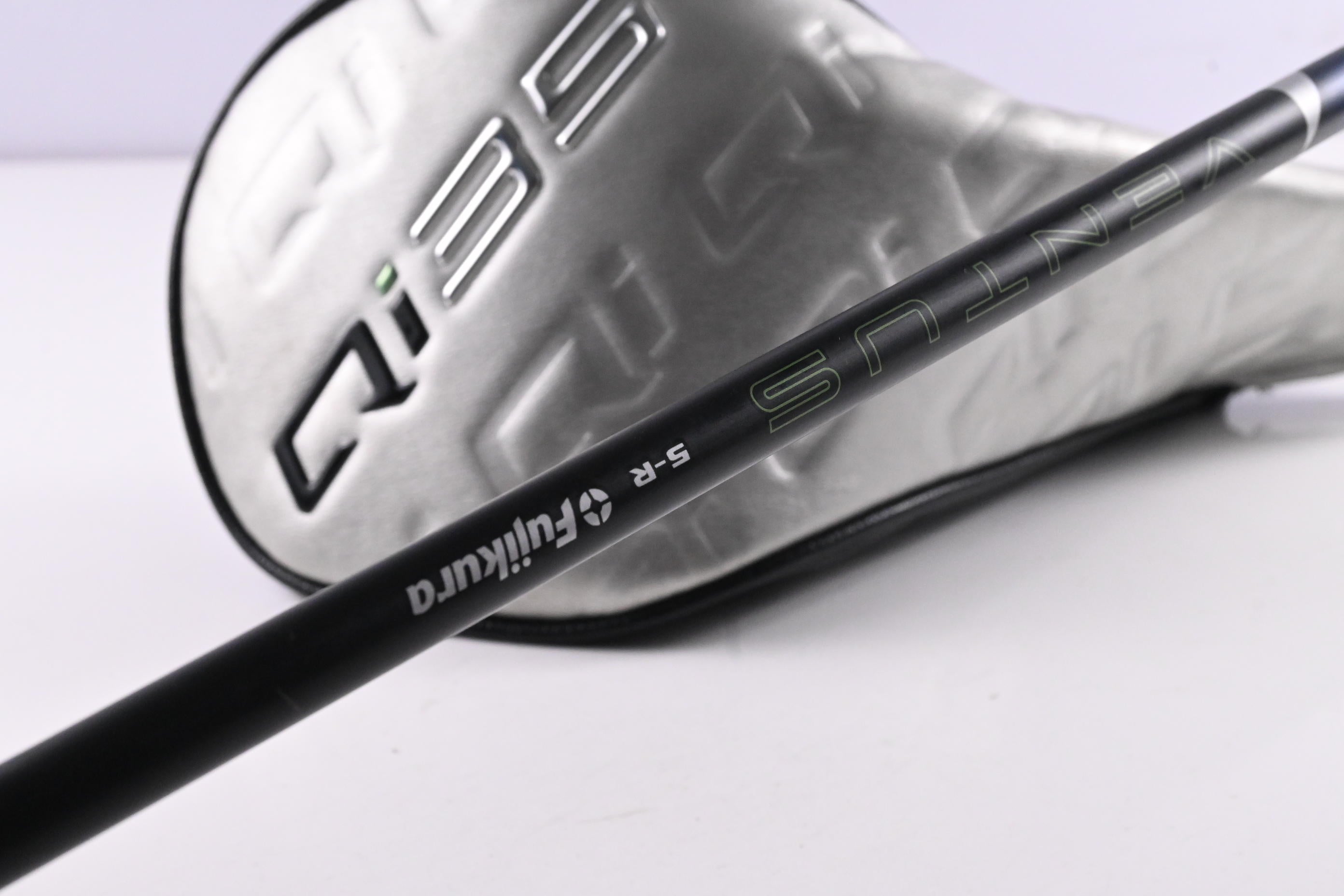 Taylormade Qi35 Driver / 10.5 Degree / Regular Flex Fujikura Ventus Blue '25 5