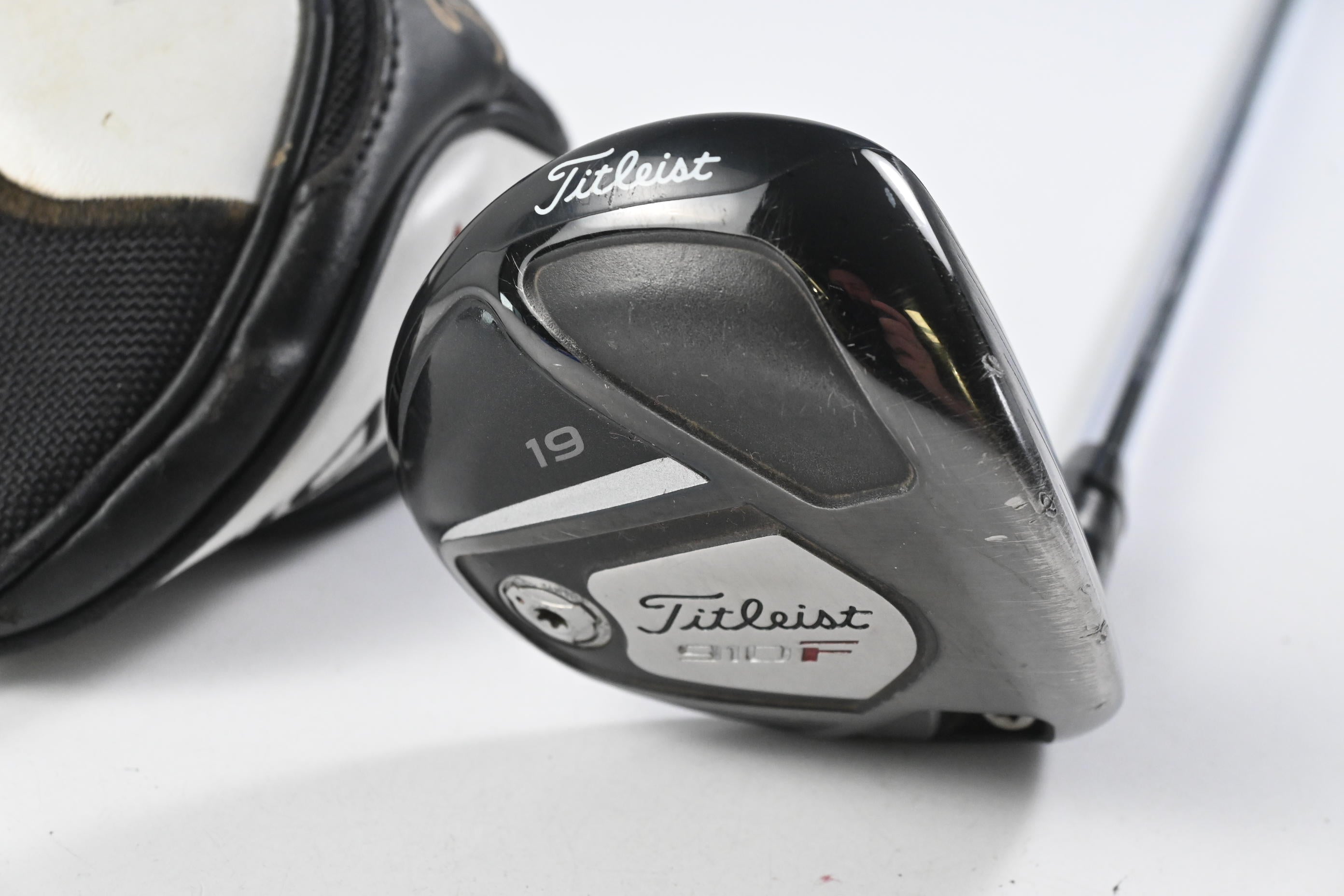 Titleist 910 F #5 Wood / 19 Degree / Stiff Flex Steel Shaft