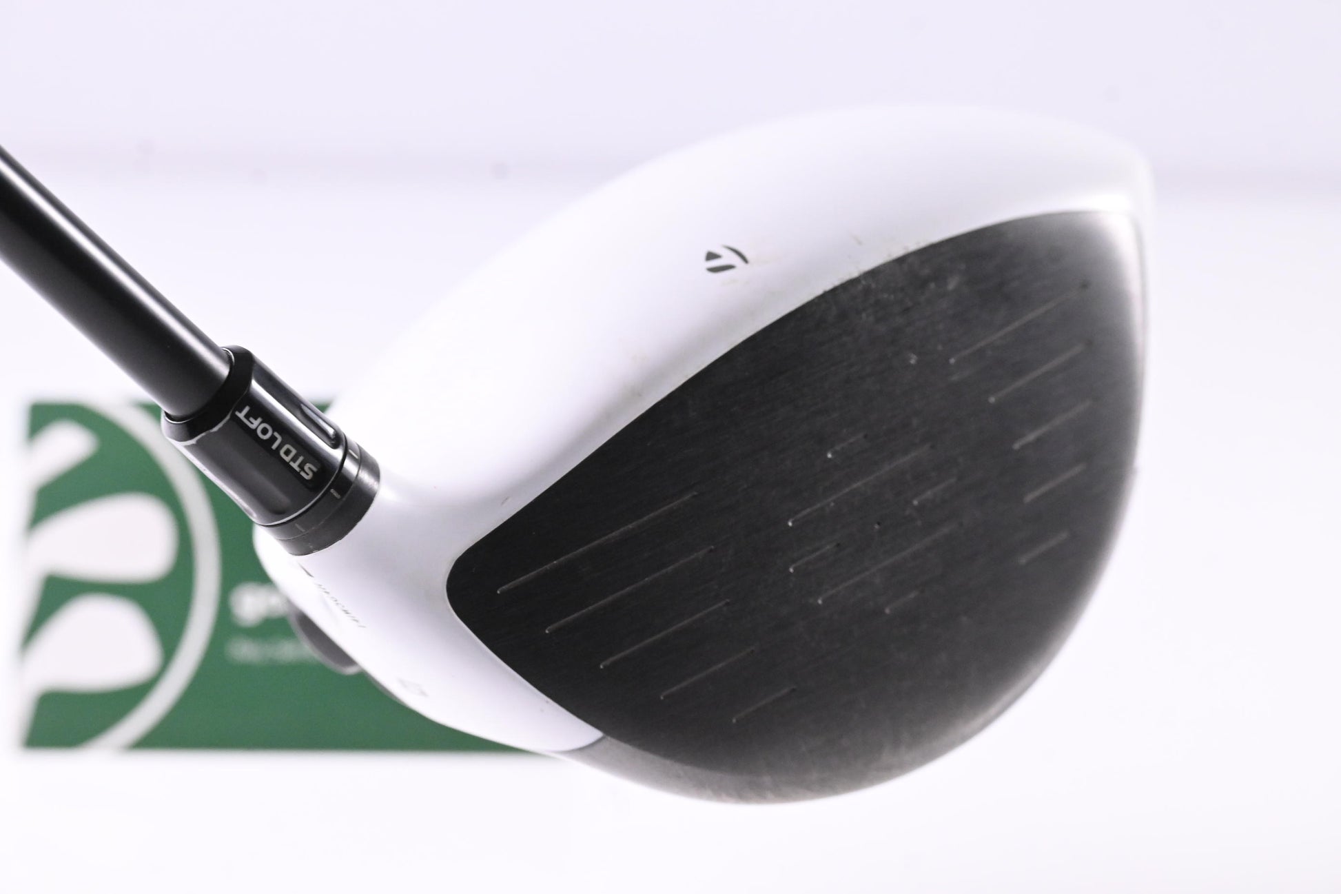 Left Hand Taylormade R11 Driver / 9 Degree / Regular Flex Fujikura Blur 60 Shaft