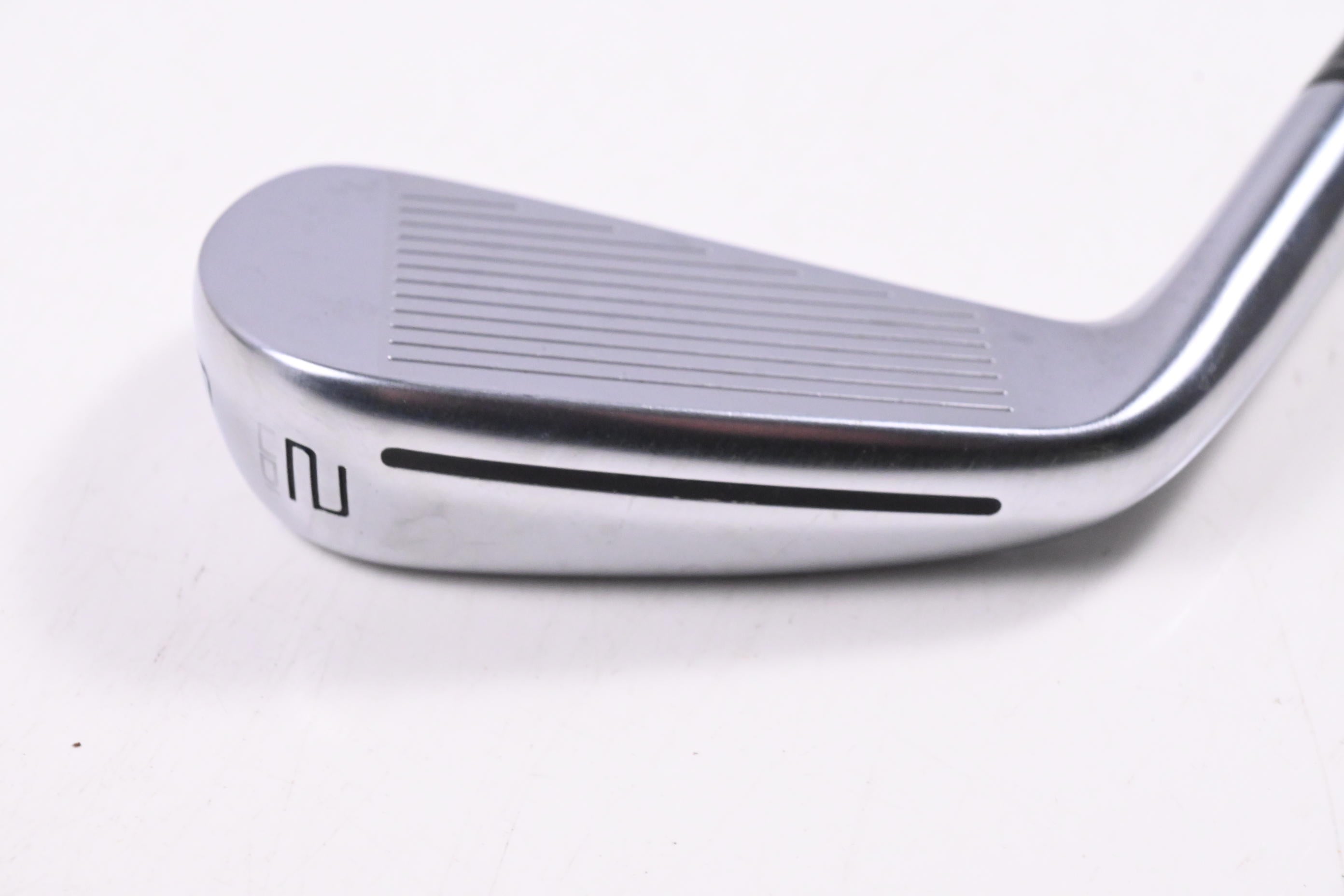 Taylormade P790 UDI 2017 #2 Iron / 17 Degree / Stiff Flex Dynamic Gold 105 S300