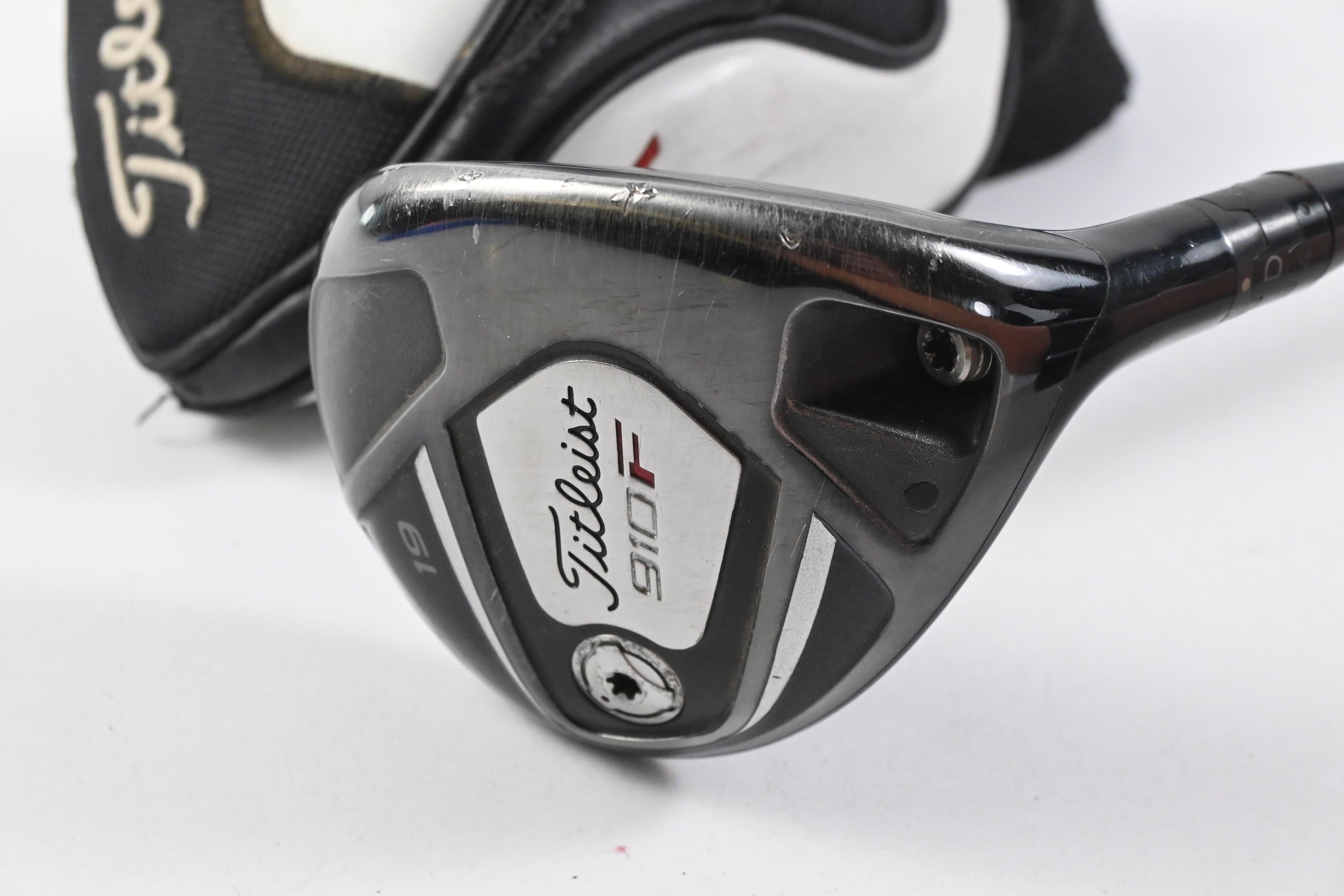 Titleist 910 F #5 Wood / 19 Degree / Stiff Flex Steel Shaft