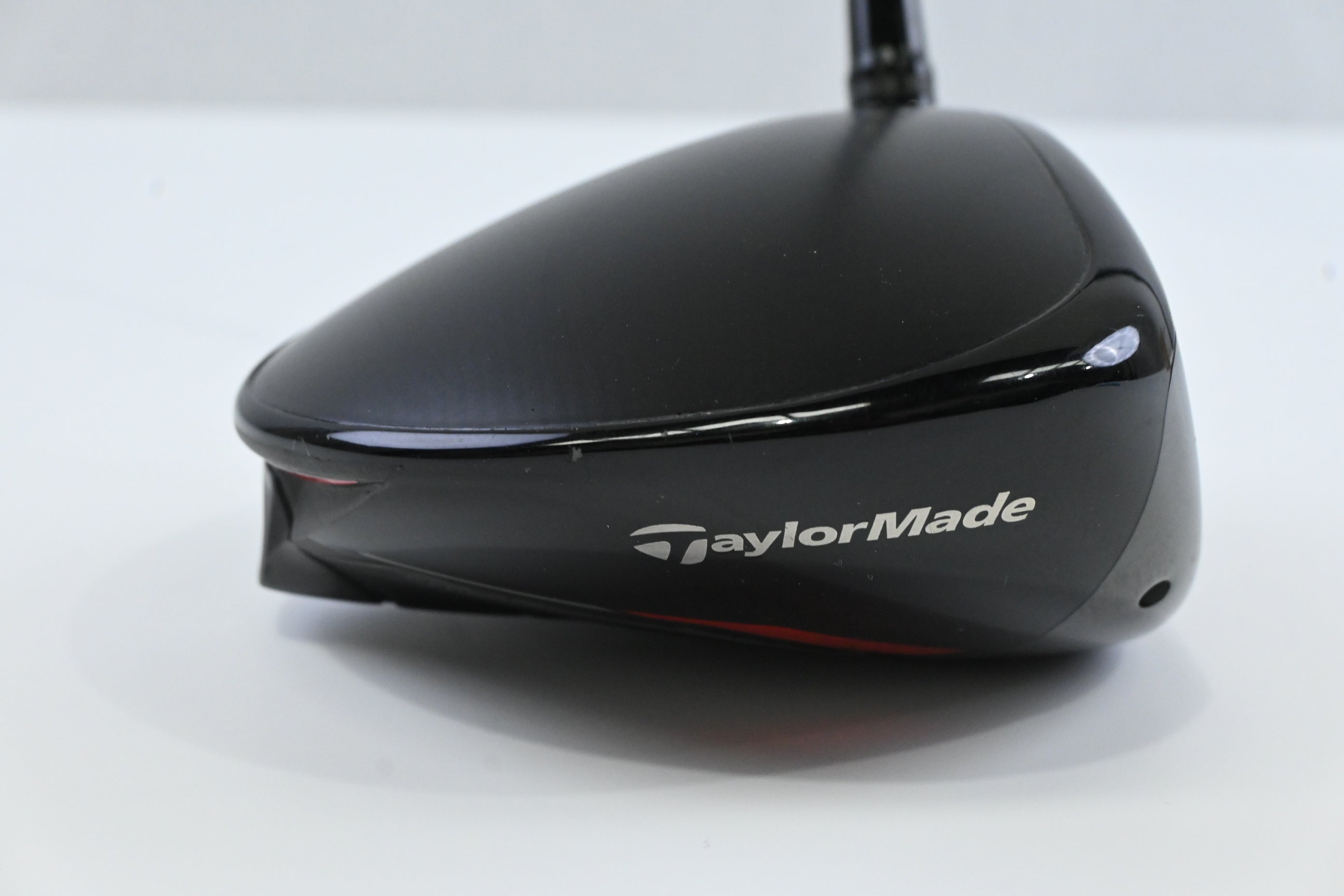 Taylormade Stealth HD Driver / 10.5 Degree / Stiff Flex Fujikura Ventus Red 5