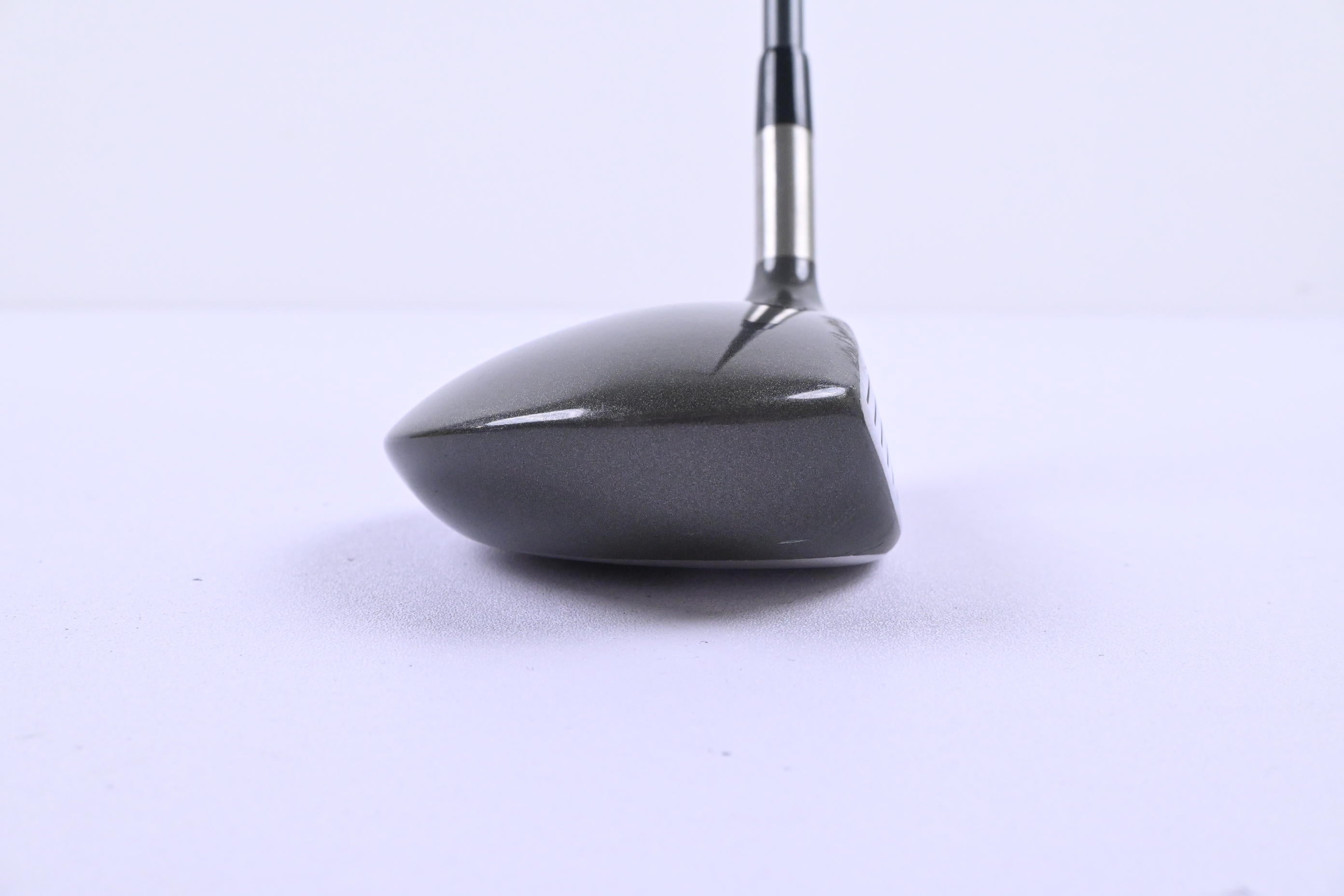 Titleist 975 F #3 Wood / 14.5 Degree / Regular Flex Titleist Ultralite Shaft