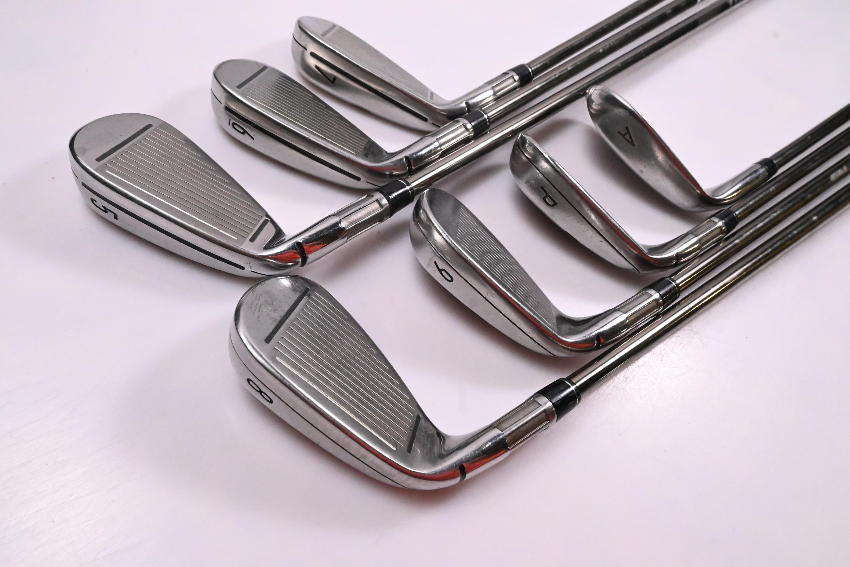 Taylormade M4 Irons / 5-PW+AW / Regular Flex UST Recoil ES 460 Shafts