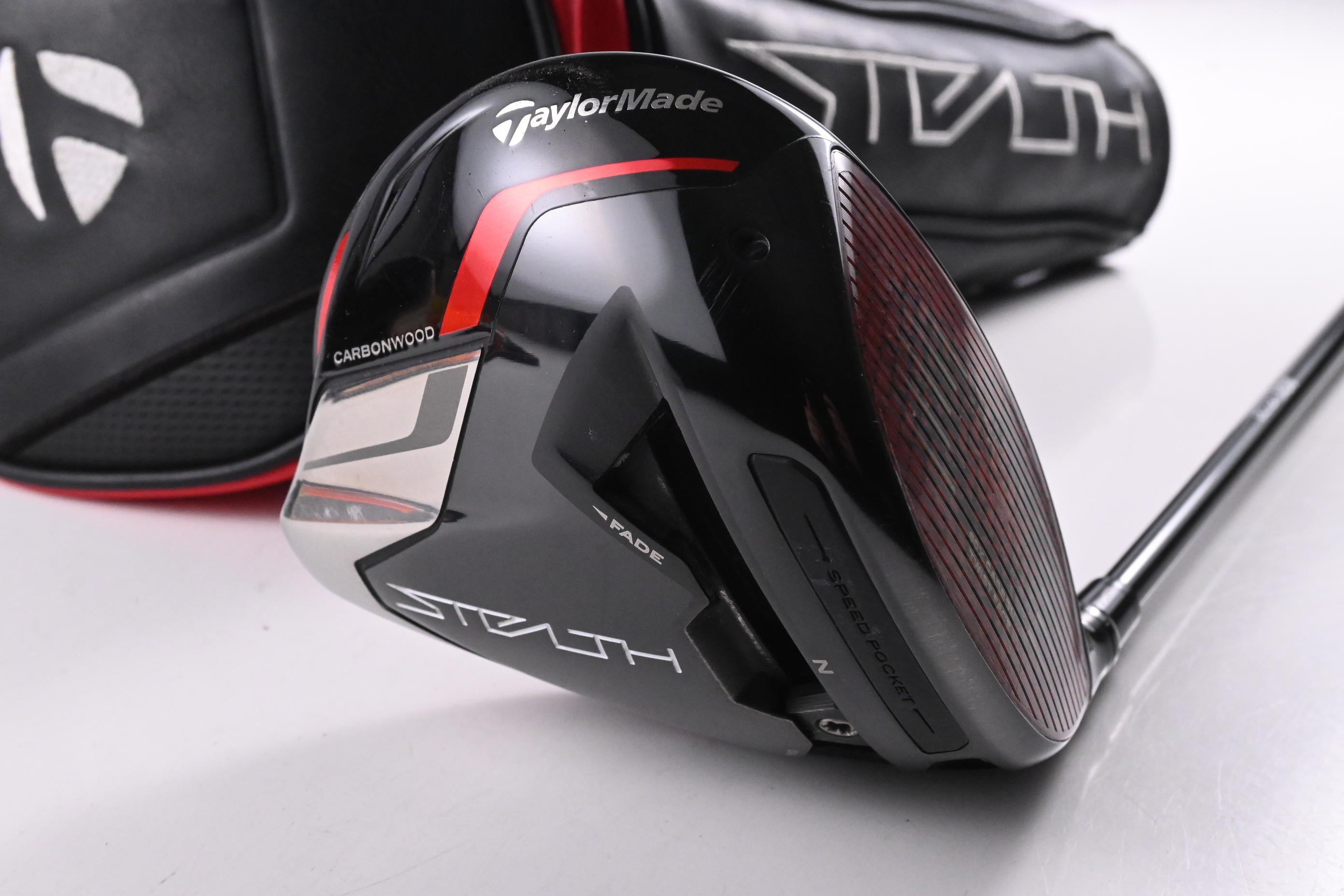 Taylormade Stealth Plus Driver / 9 Degree / Stiff Flex Kai'li White 60 Shaft