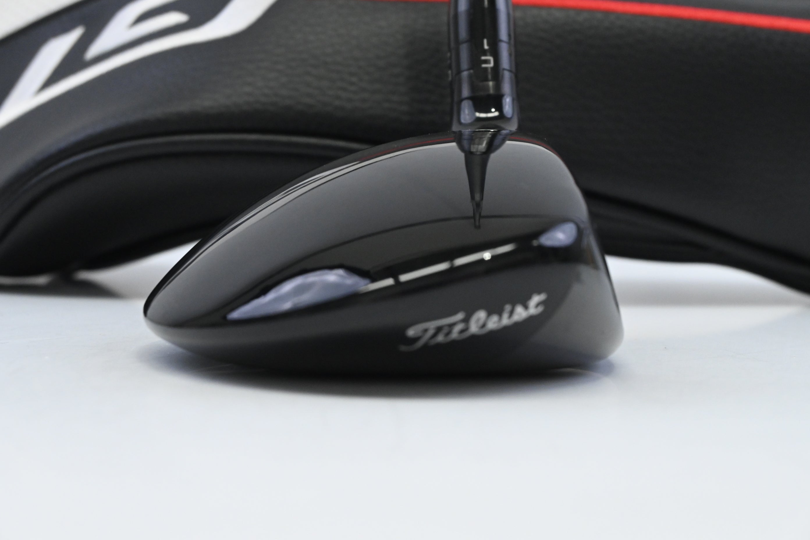 Titleist GT2 #5 Wood / 18 Degree / Regular Flex Tensei 1K Blue 65 Shaft