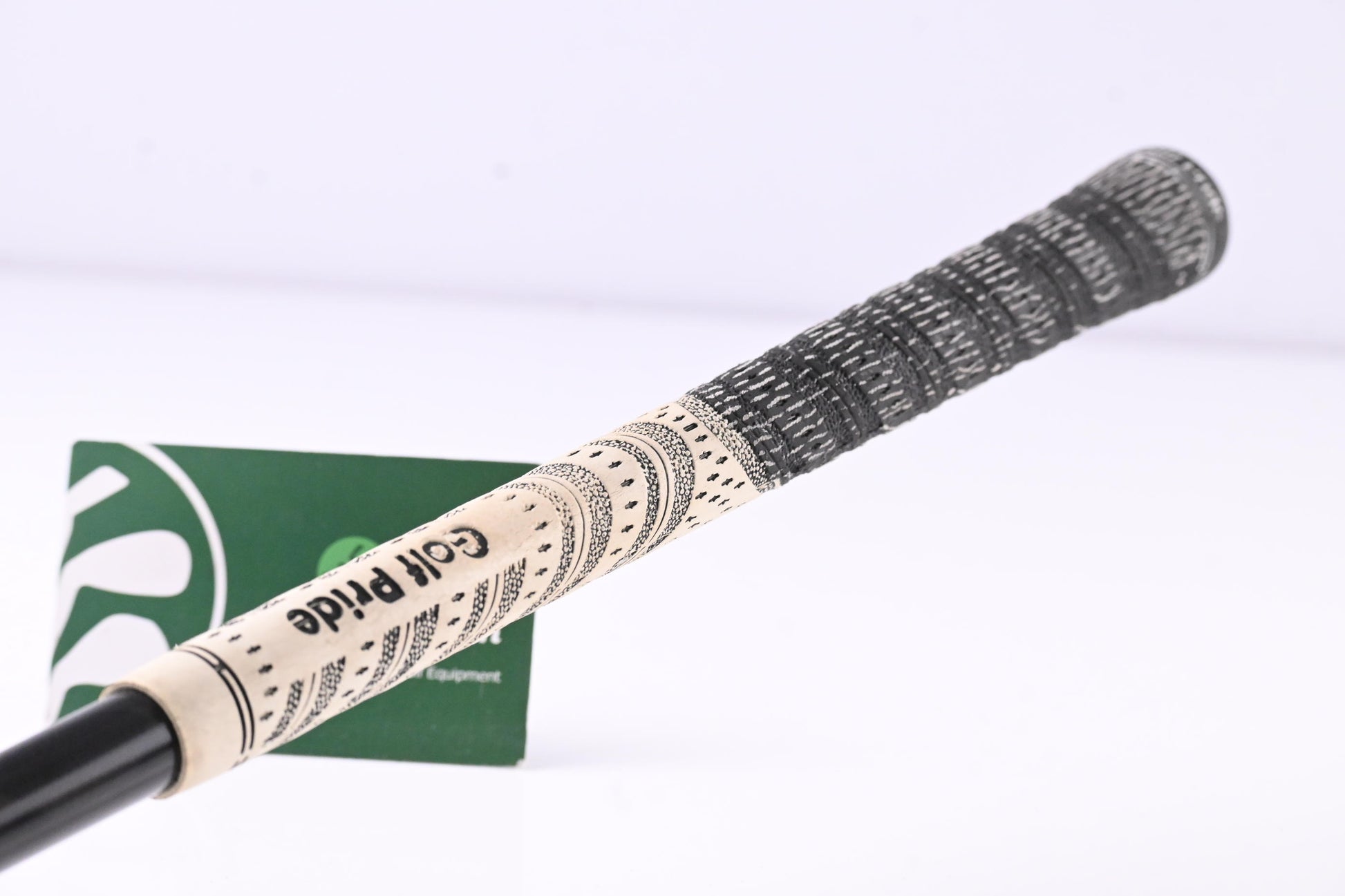 Left Hand Taylormade R11 Driver / 9 Degree / Regular Flex Fujikura Blur 60 Shaft