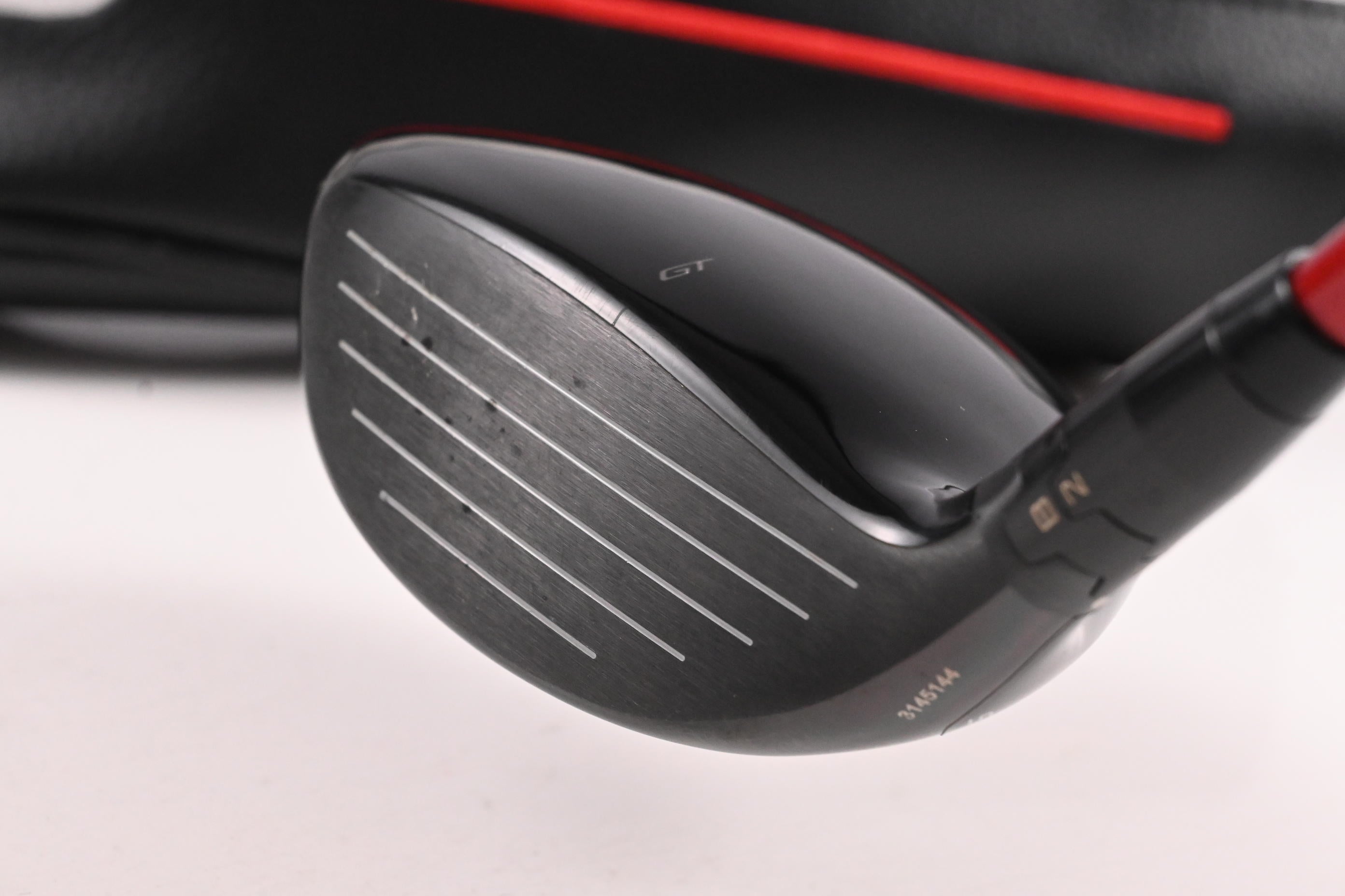 Titleist GT2 #3 Wood / 15 Degree / Regular Flex Project X Denali Red 60 Shaft