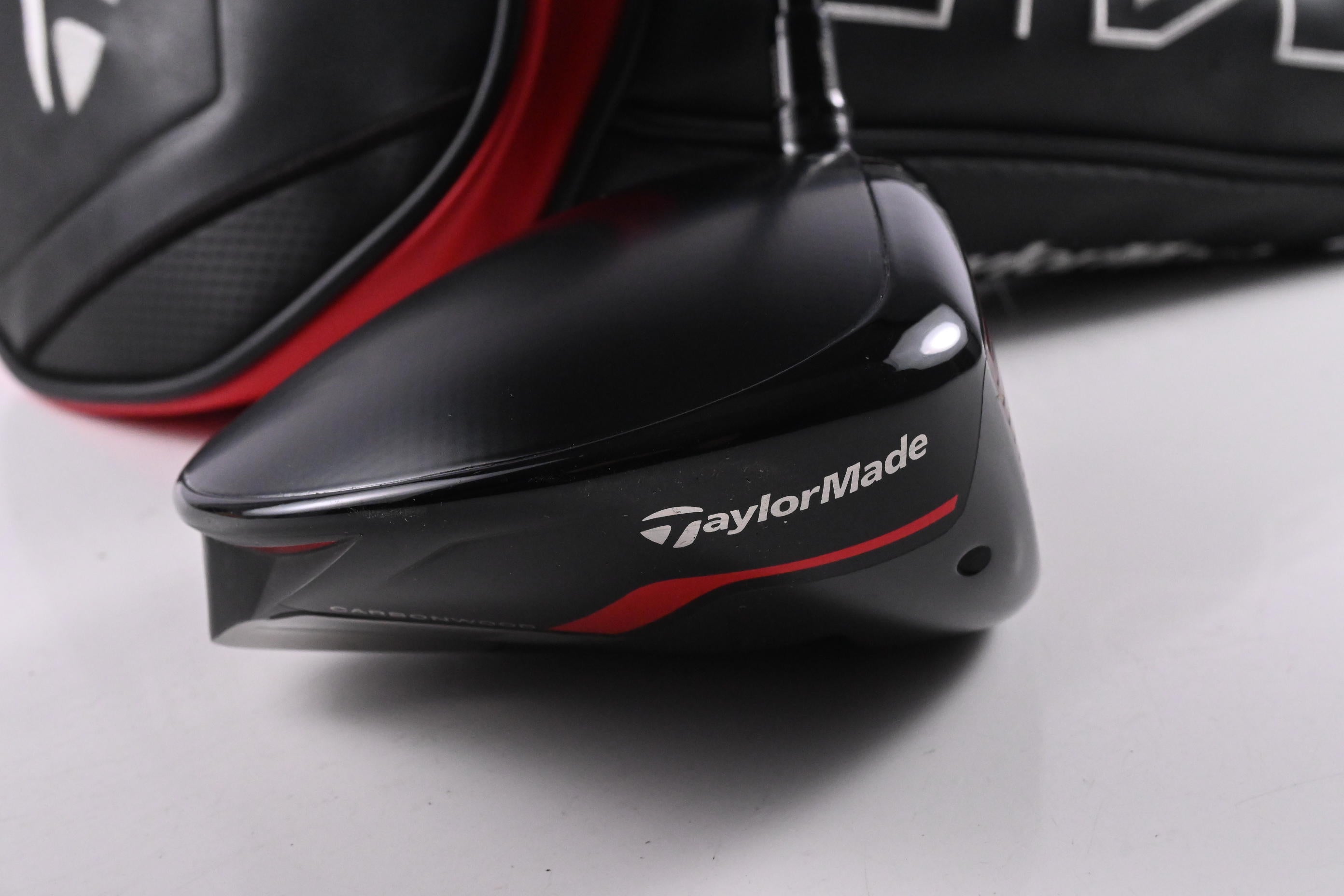 Taylormade Stealth Plus Driver / 9 Degree / Stiff Flex Kai'li White 60 Shaft