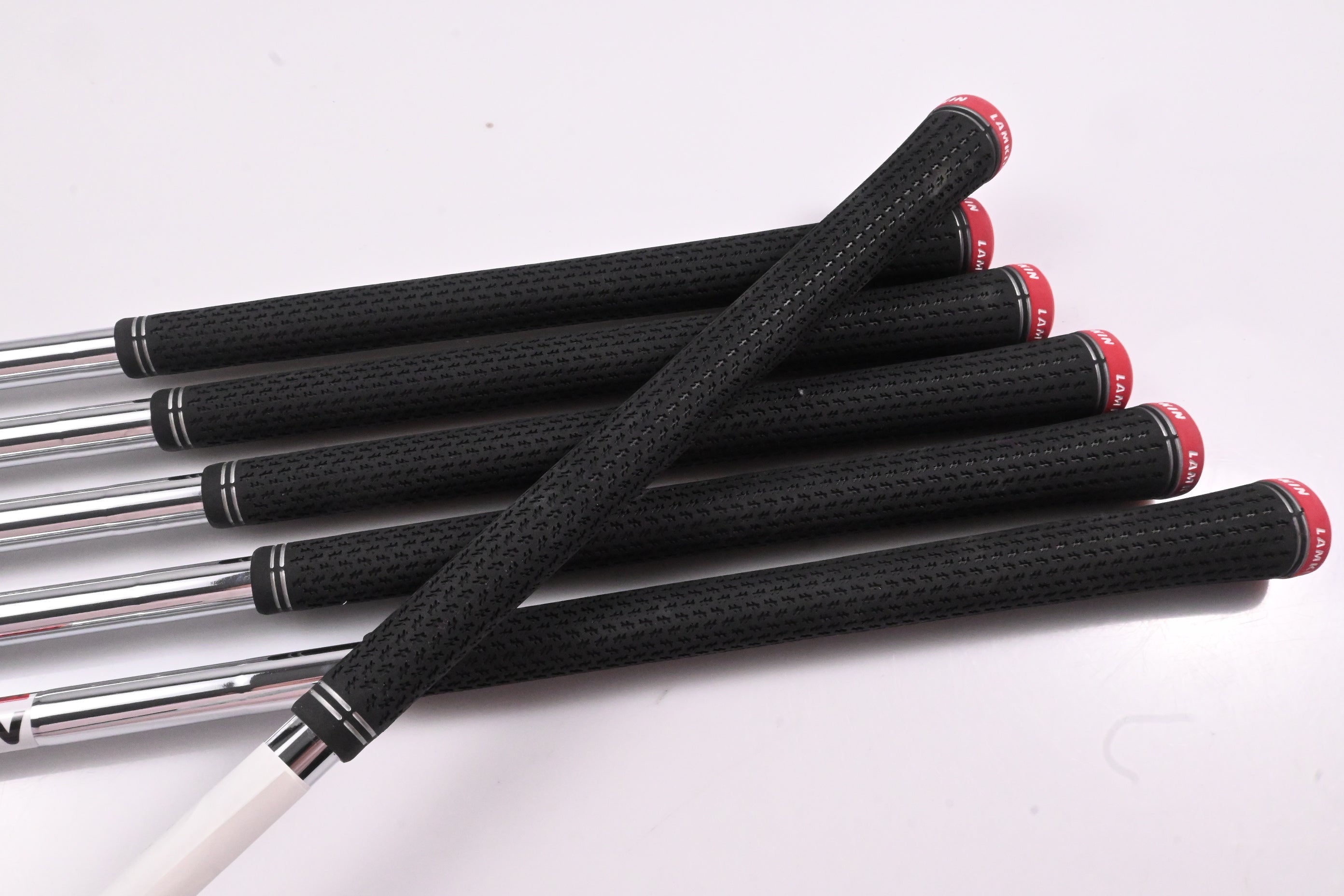 Wilson DYNAPWR Irons / 5-PW / Regular Flex KBS MAX UltraLite Shafts