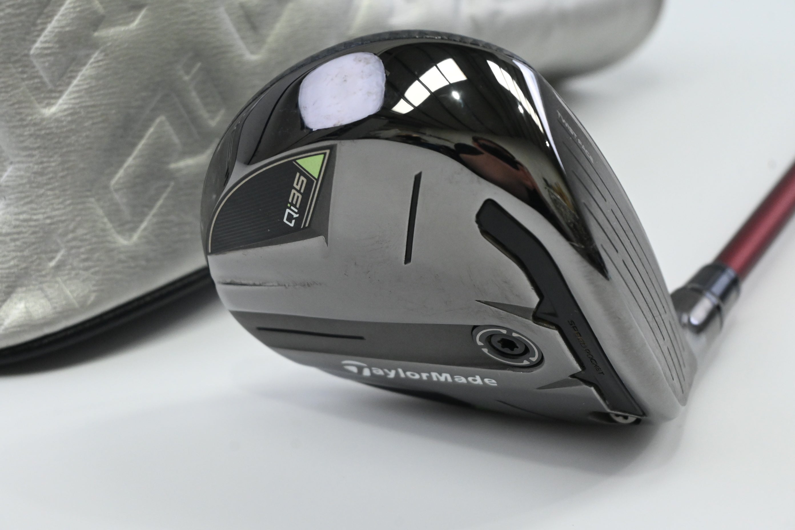 Taylormade Qi35 #5 Wood / 18 Degree / Stiff Flex Fujikura Ventus Red Velocore+ 7