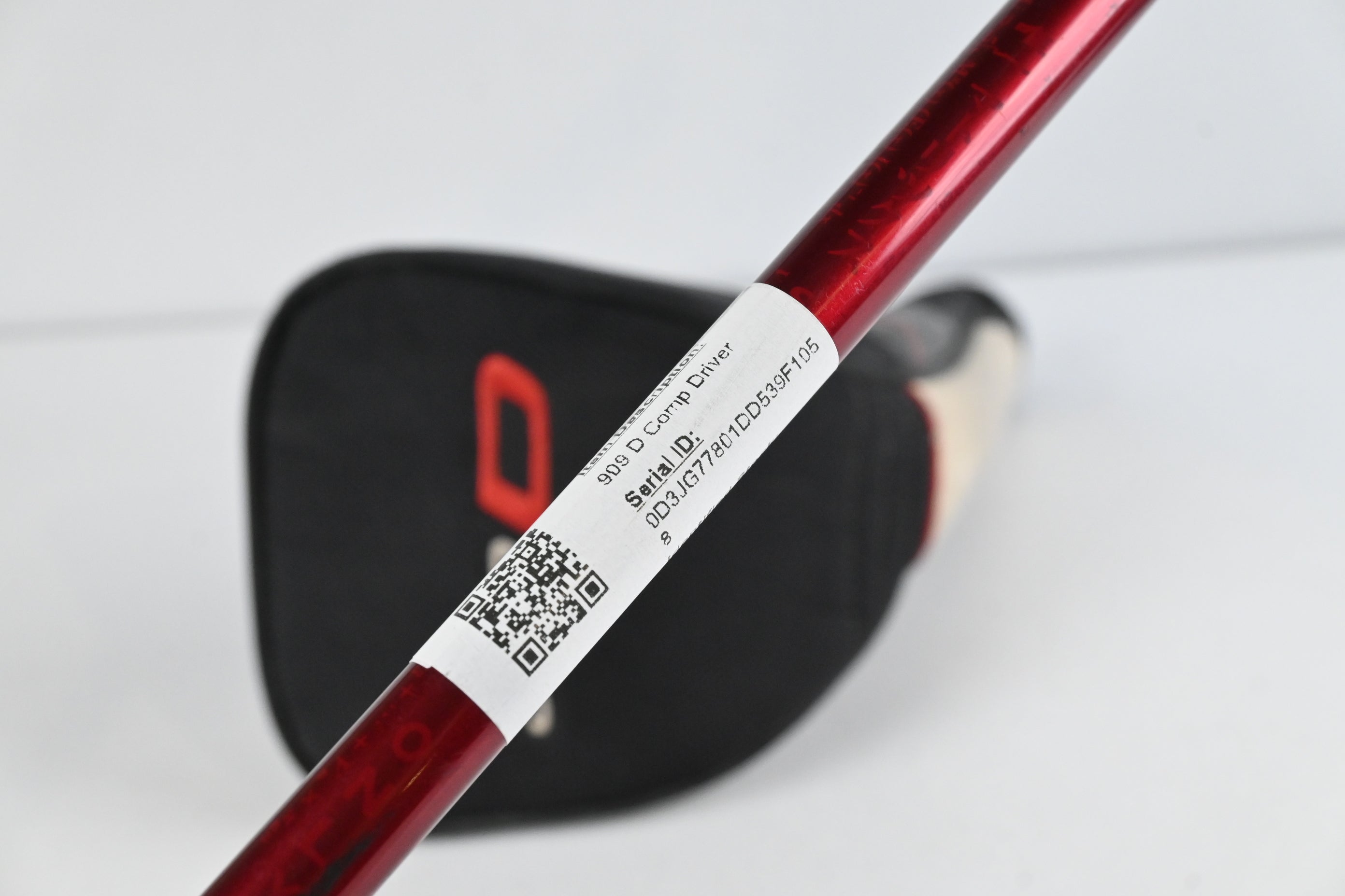 Titleist 909 D Comp Driver / 10.5 Degree / Regular Flex Matrix Ozik XCon-5 Shaft
