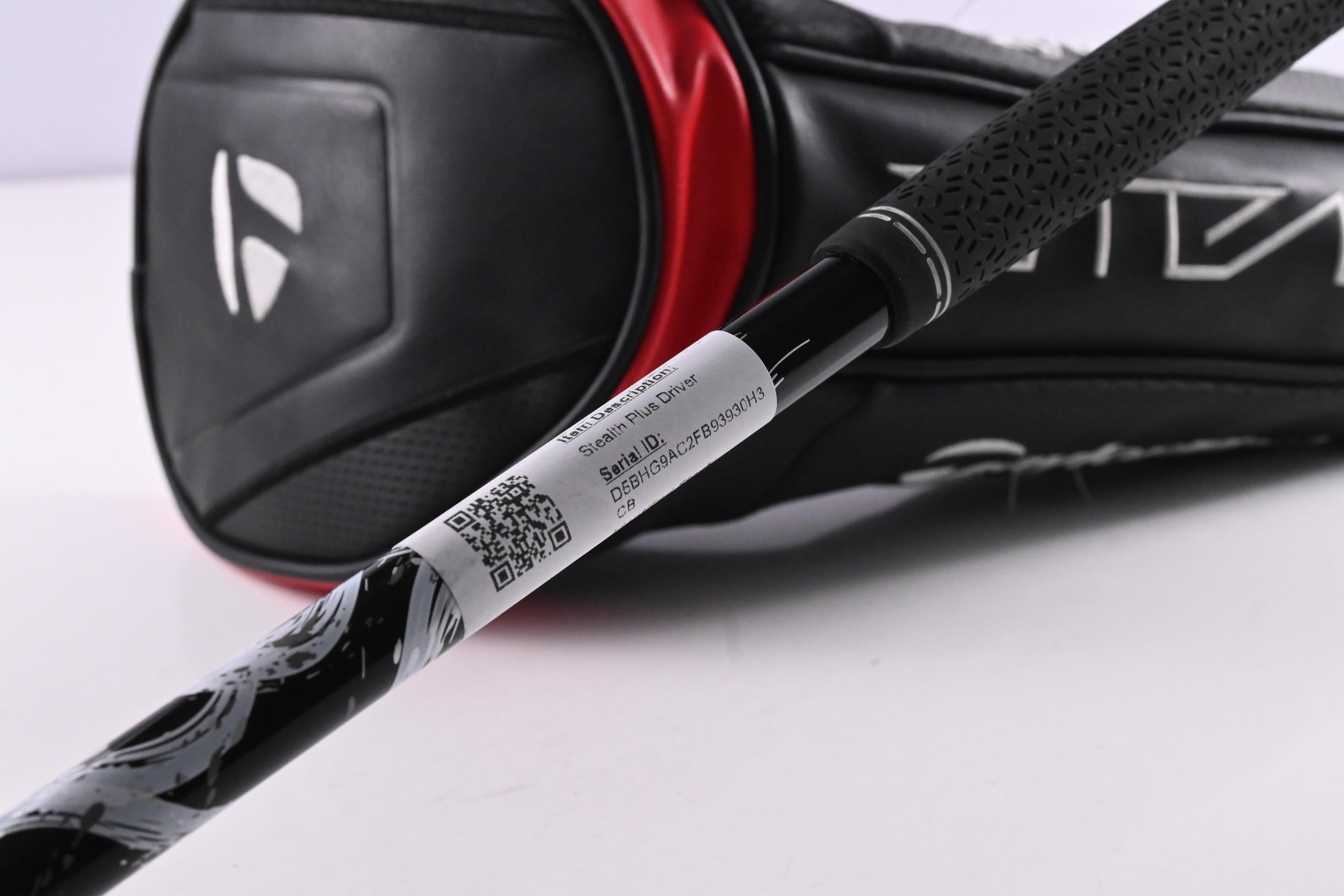 Taylormade Stealth Plus Driver / 9 Degree / Stiff Flex Kai'li White 60 Shaft
