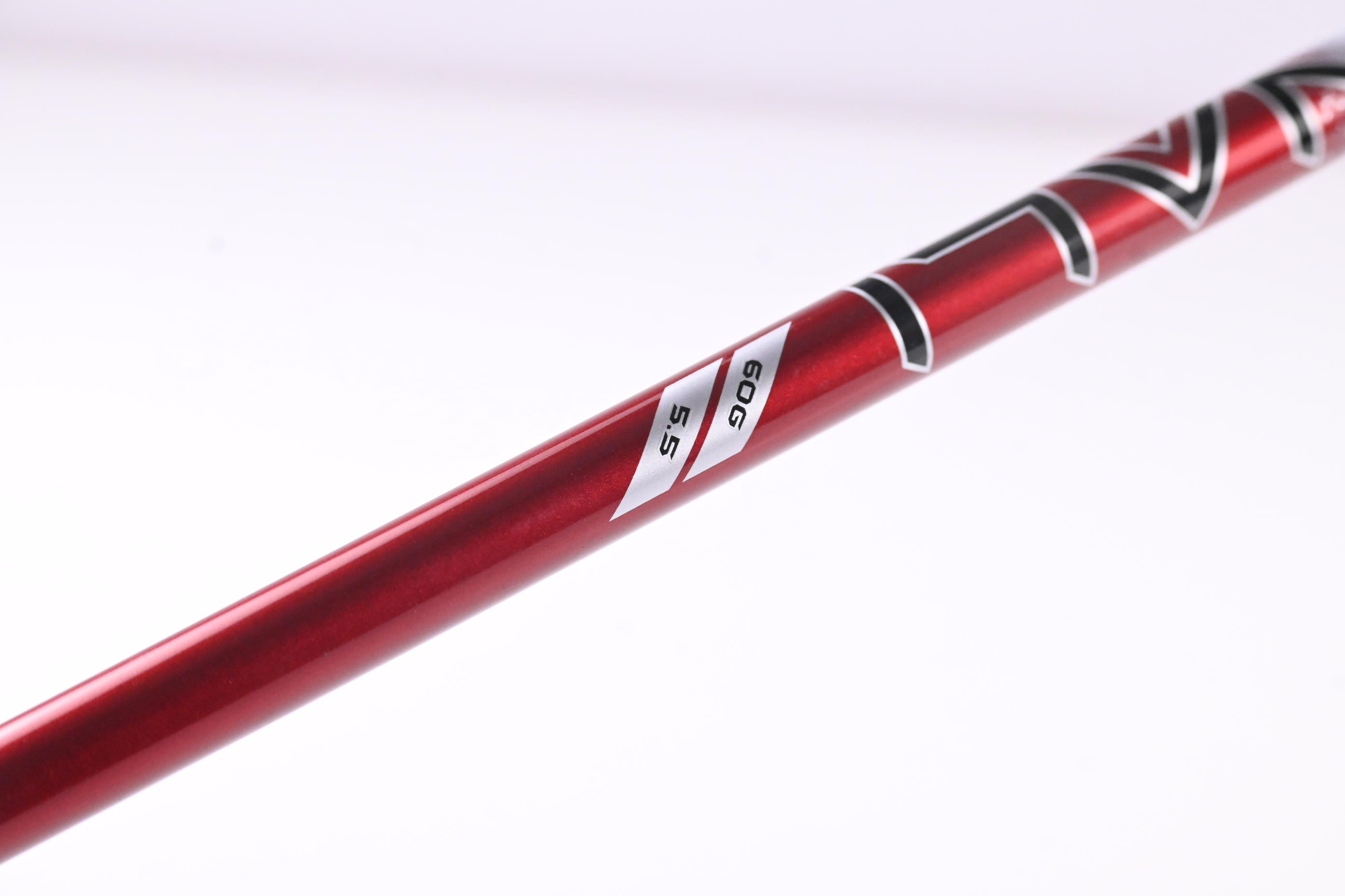 Titleist GT2 #5 Wood / 18 Degree / Regular Flex Project X Denali Red 60 Shaft