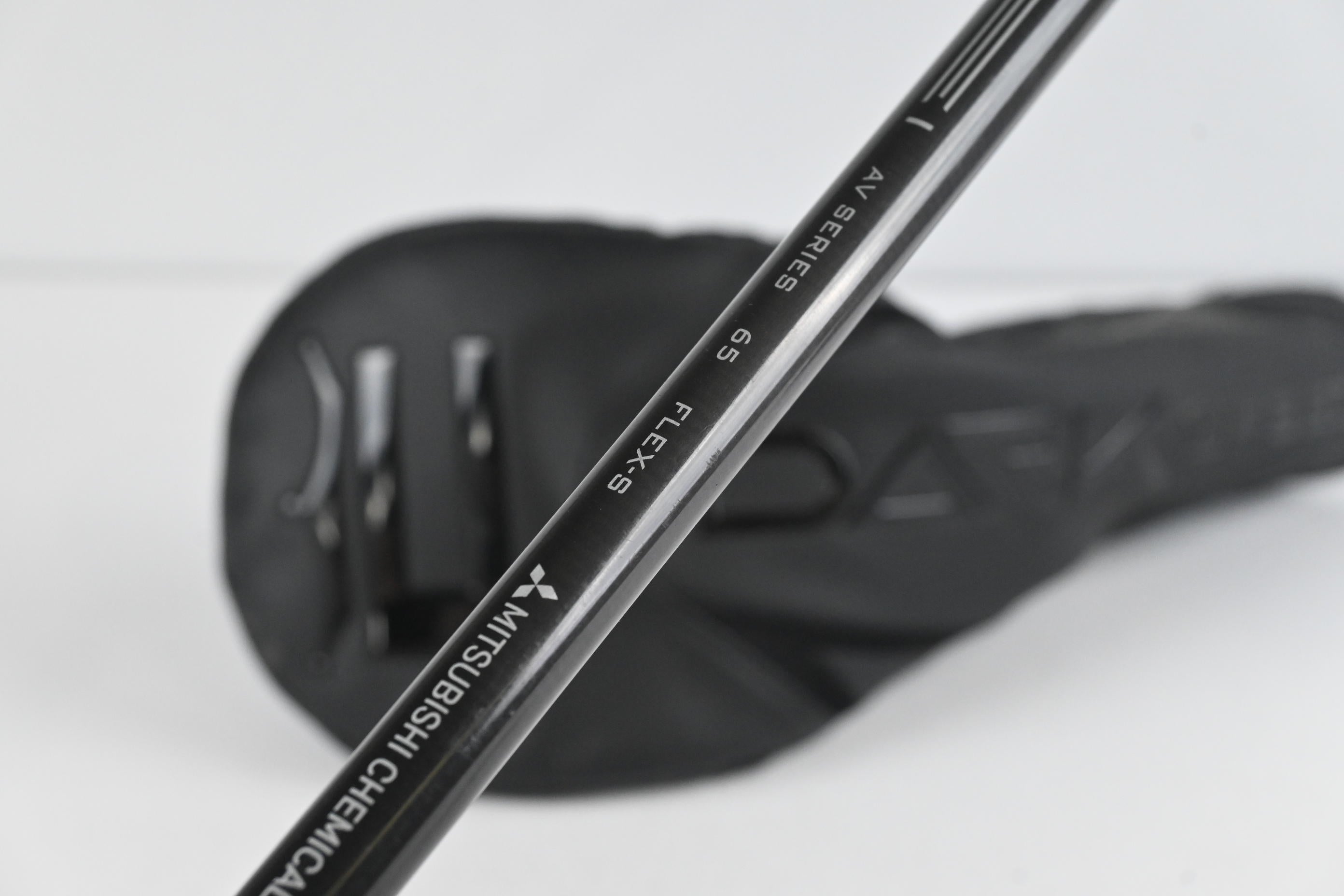 Cobra Darkspeed LS Driver / 9 Degree / Stiff Flex Tensei AV Raw Blue 65 Shaft