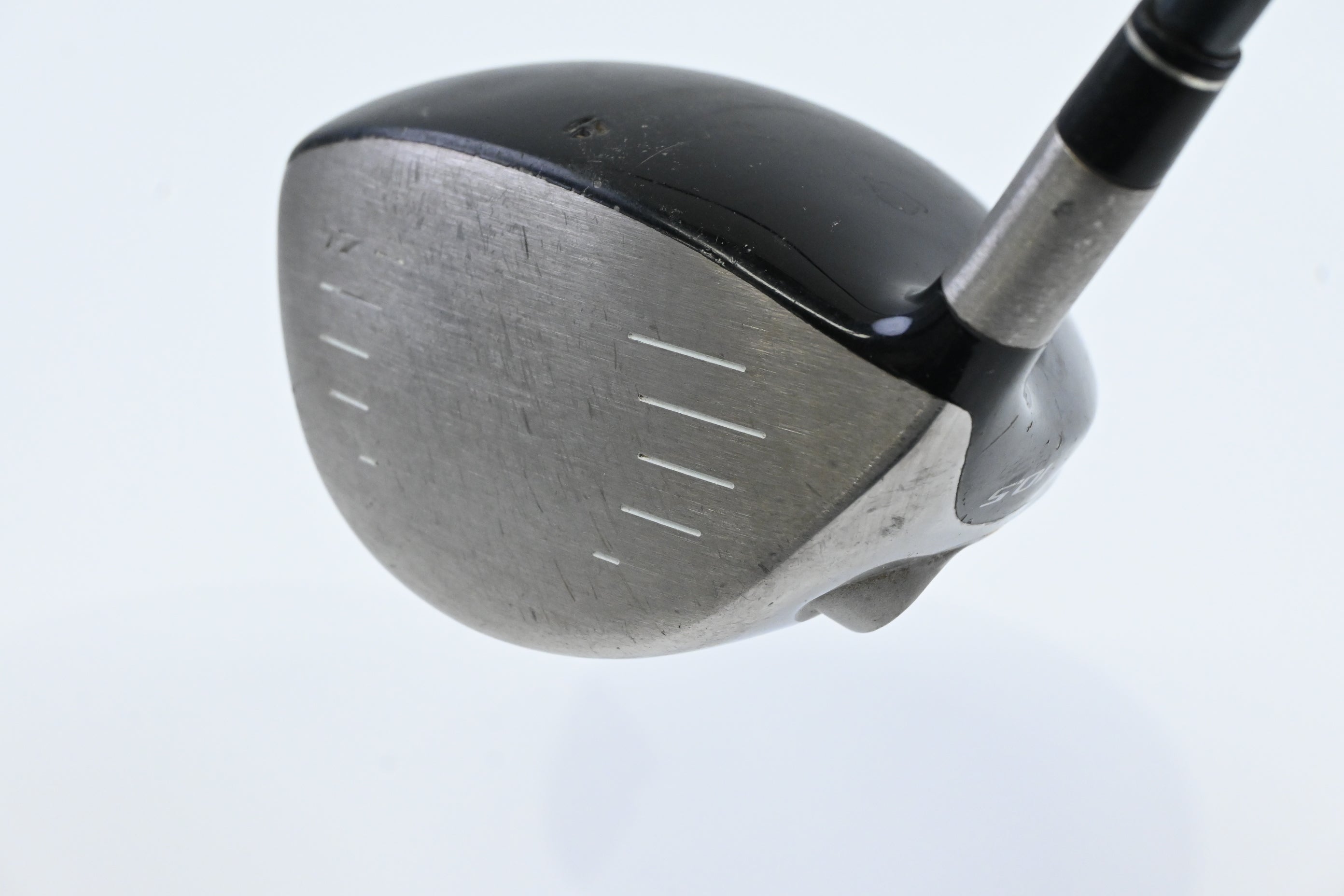 Taylormade R7 425  Driver / 10.5 Degree / Regular Flex Fujikura REAX 65