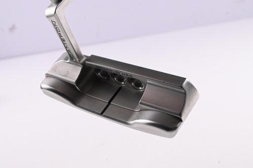 Scotty Cameron Super Select Newport+ Putter / 34 Inch