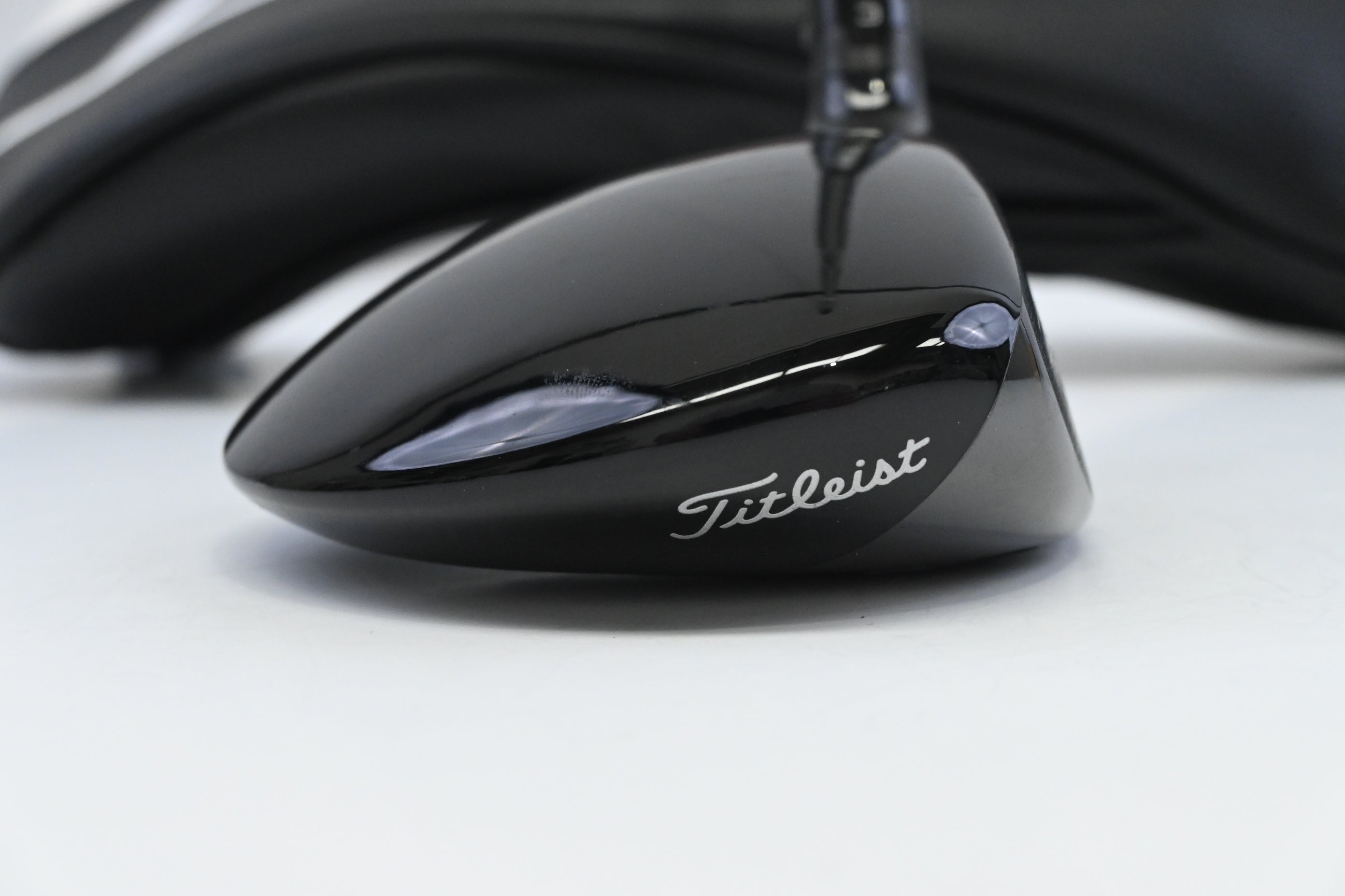 Titleist GT2 #3 Wood / 16.5 Degree / Stiff Flex HZRDUS Gen5 Black 70 Shaft