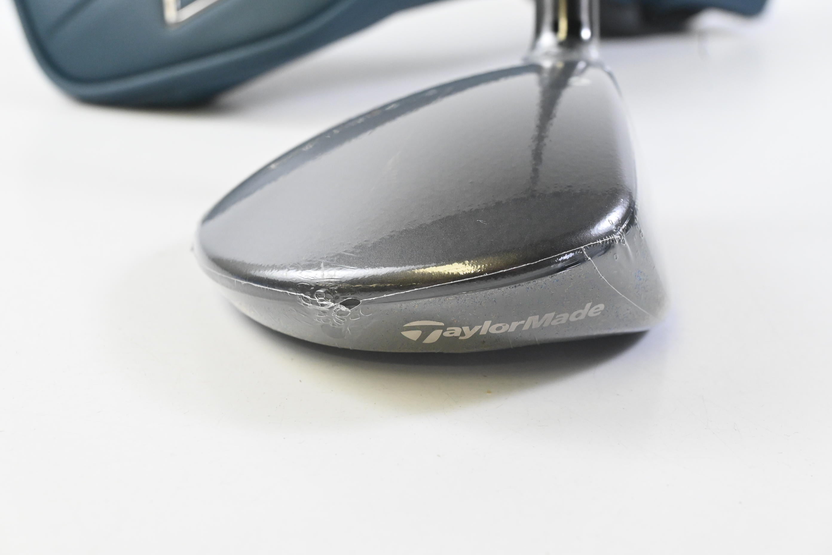 Taylormade Qi4D Tour #3 Wood / 15 Degree / Stiff Flex REAX White 75 Shaft