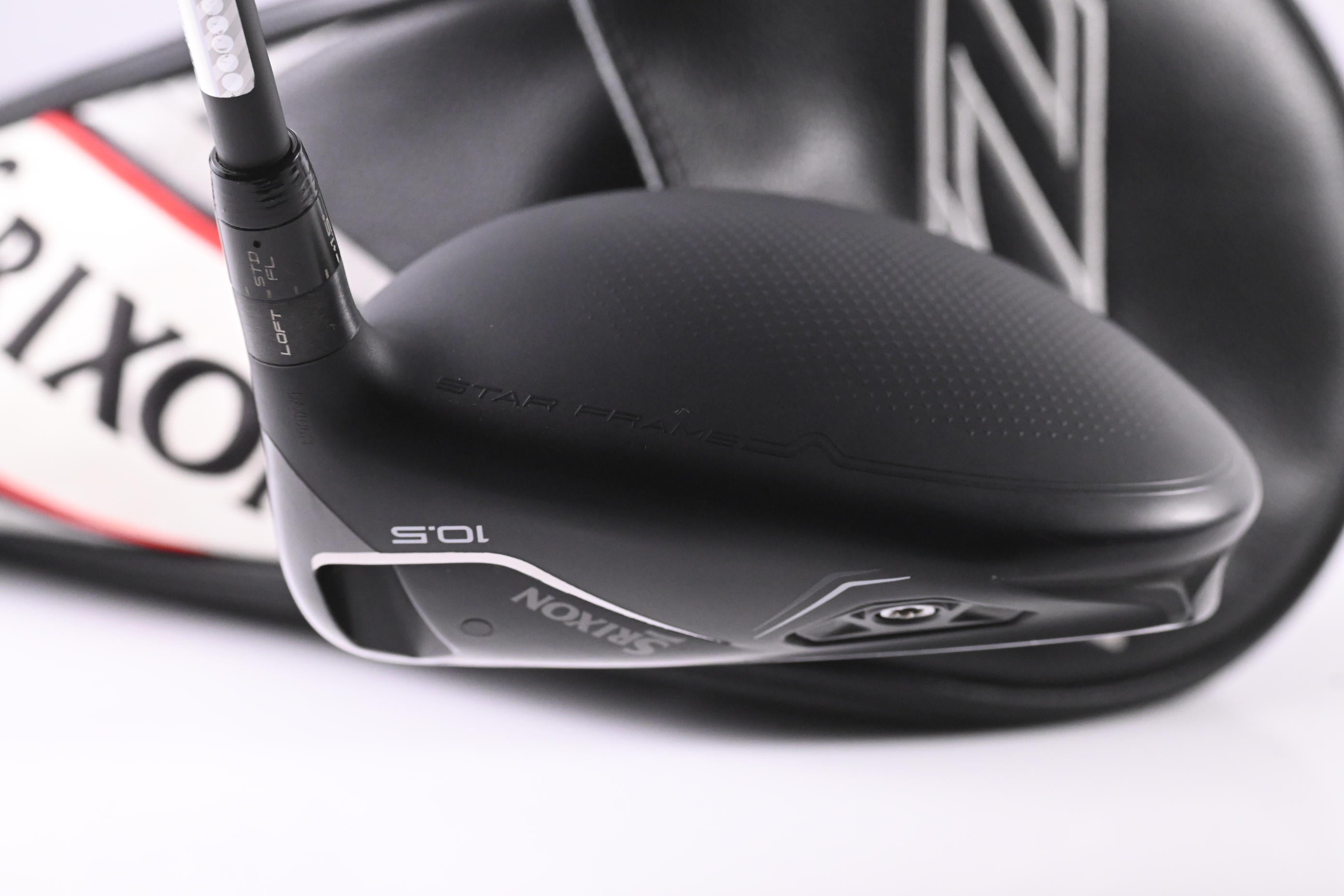 Srixon ZXi Driver / 10.5 Degree / Stiff Flex HZRDUS GEN5 Black 60 Shaft